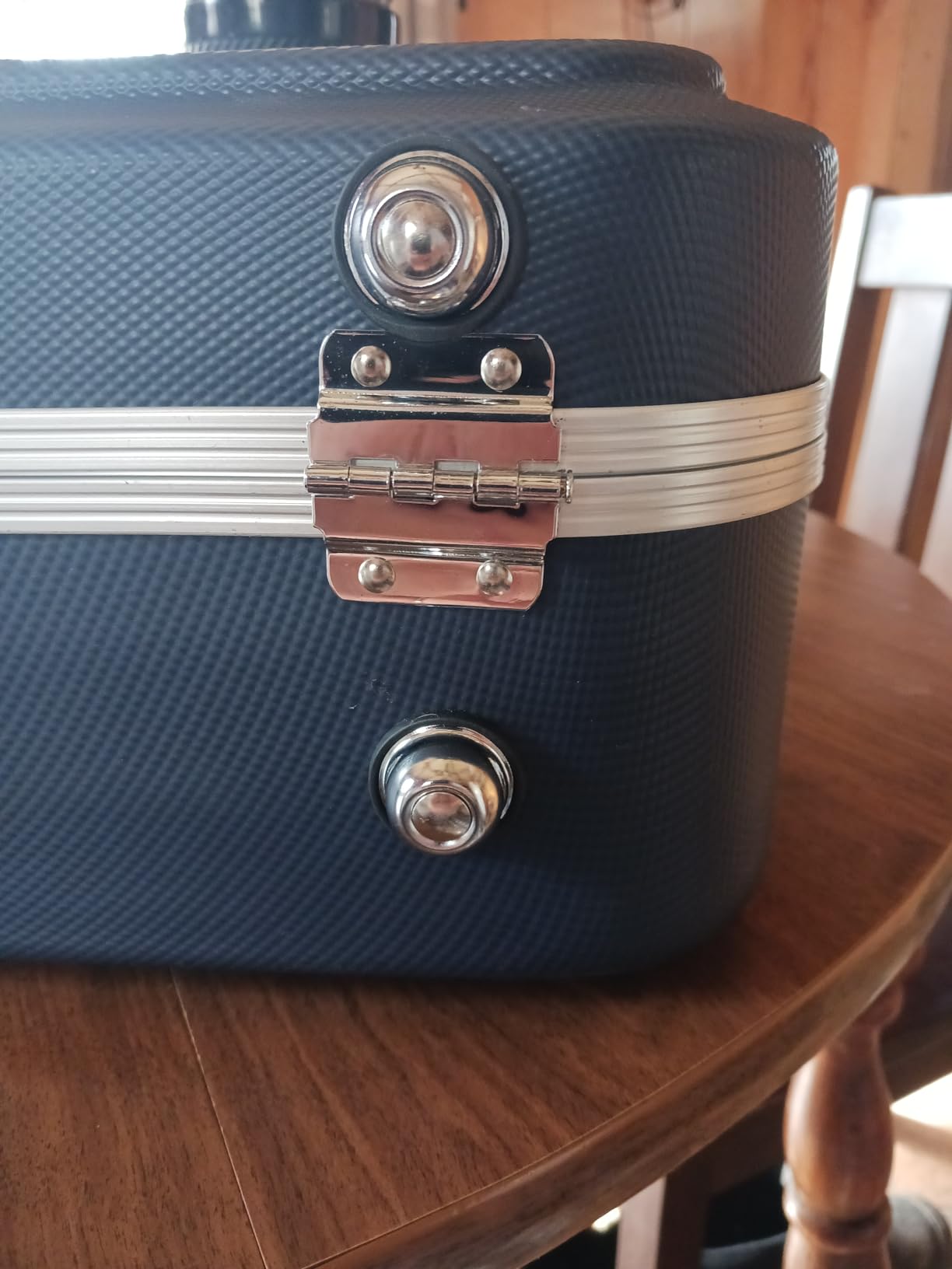 Crossrock ABS Molded Banjo Case for 5-String Resonator & Tenor | Backpack Style, Locking Latch, Plush Interior - Black (CRA861BJBK) customer photo 1