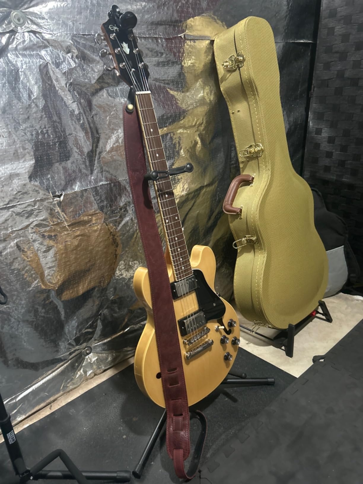 Epiphone ES-339 Semi Hollowbody Electric Guitar, Cherry customer photo 1