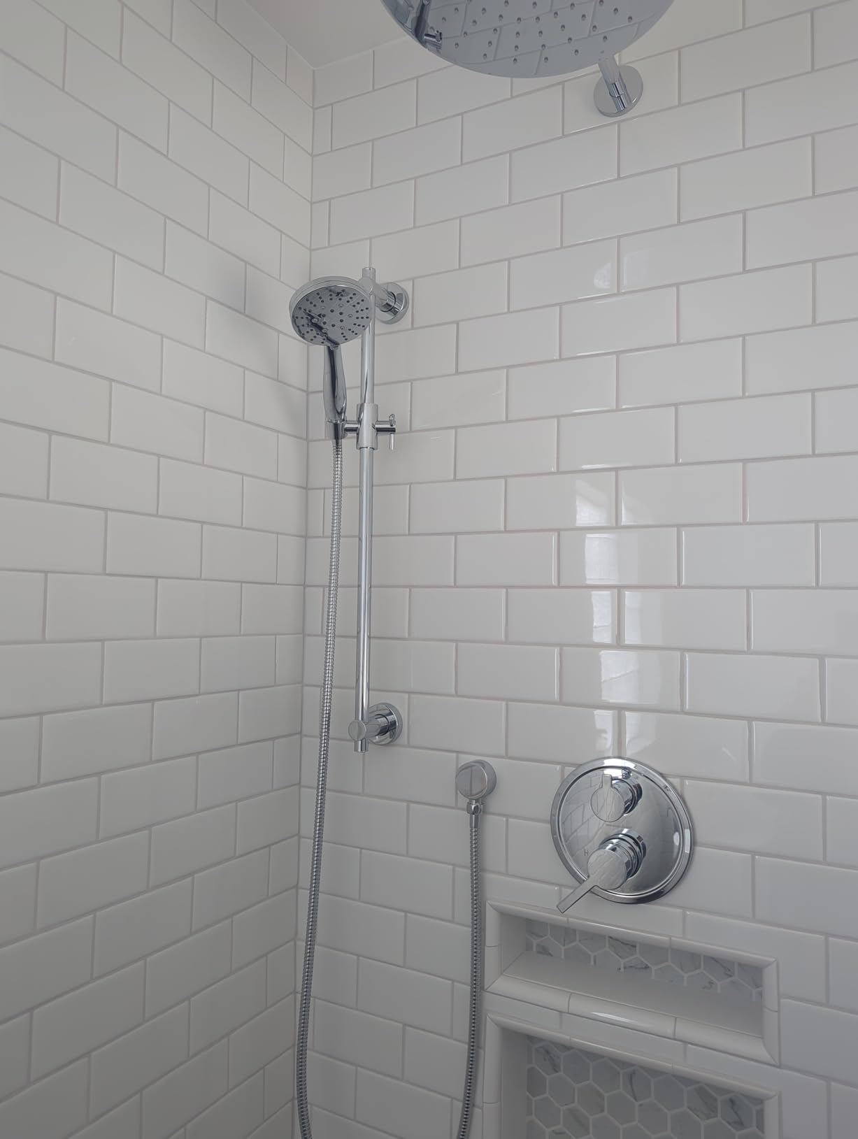 HammerHead Showers Solid Metal 27.5 Inch Shower Slide Bar for Hand Held Shower Heads, Chrome | Adjustable Height Showerhead with Hose Rail System | Easily Adjust Height & Angle of Handshower customer photo 1