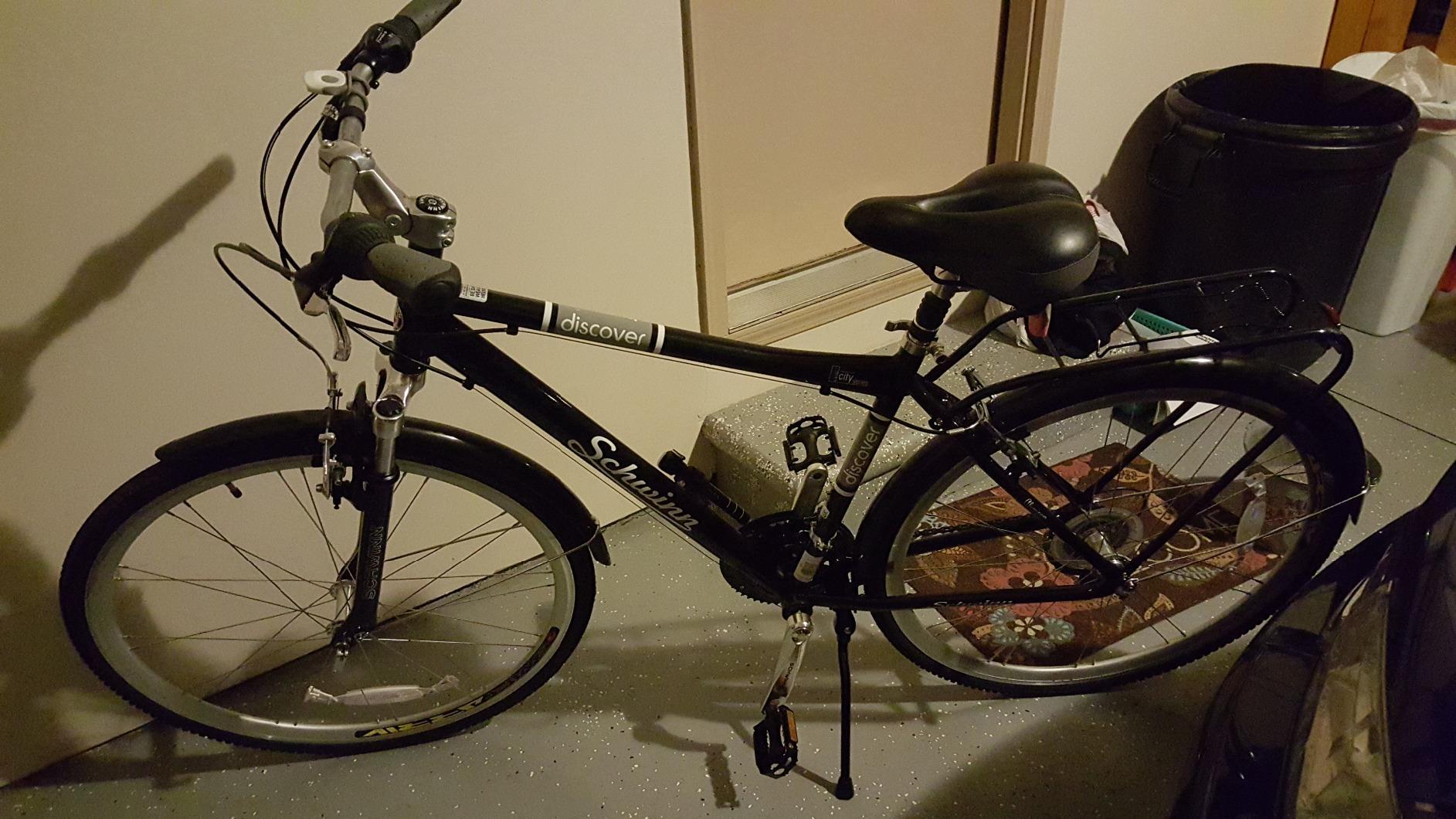 Schwinn Discover Hybrid Bike, 700c Wheels, Step-Through or Step-Over Lightweight Aluminum Frame customer photo 1