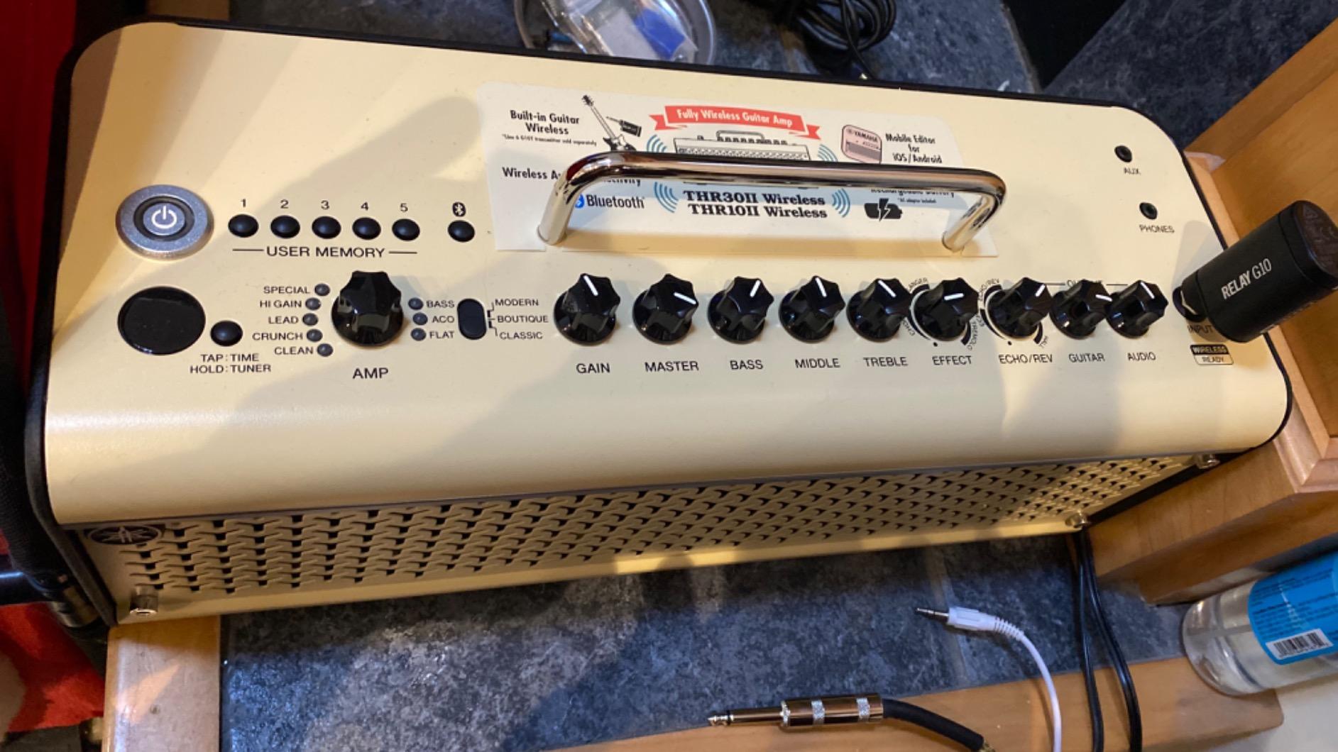 Yamaha THR30II Wireless Desktop Guitar Amp, Black (THR30II WL BL) customer photo 2