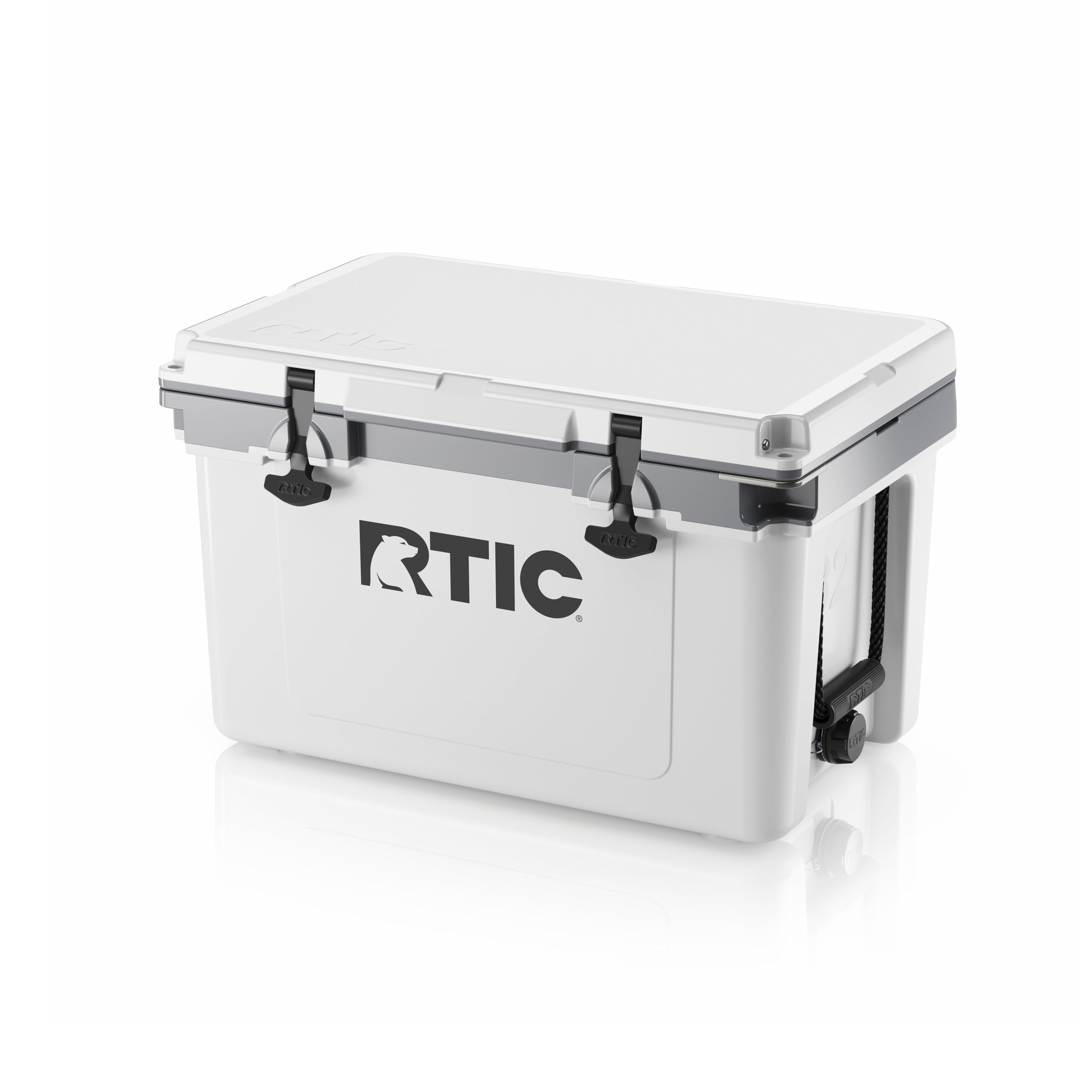 RTIC Ultra-Light 32 Quart Lightweight Hard Cooler, Insulated Portable Ice Chest 13 lbs, 48-Can Capacity, 5-Day Ice Retention, for Camping, Fishing, Beach, Boat, Picnic, Day Trip customer photo 1
