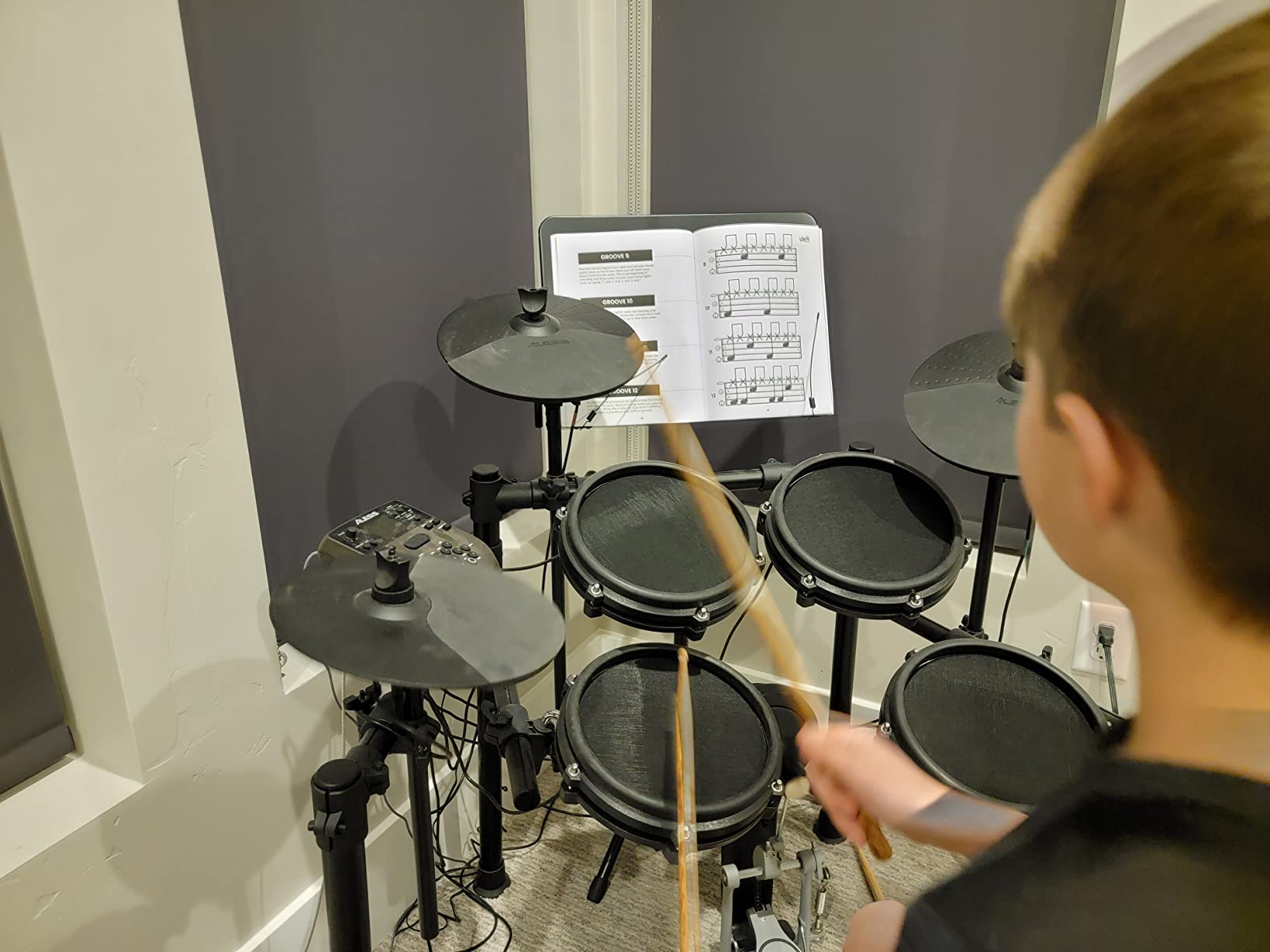 Beginner Drum Set Book for Kids-Learn to Play Right Away, Step-by-Step Guide, Over 70 Popular Drum Grooves, Drum Set Lessons customer photo 1