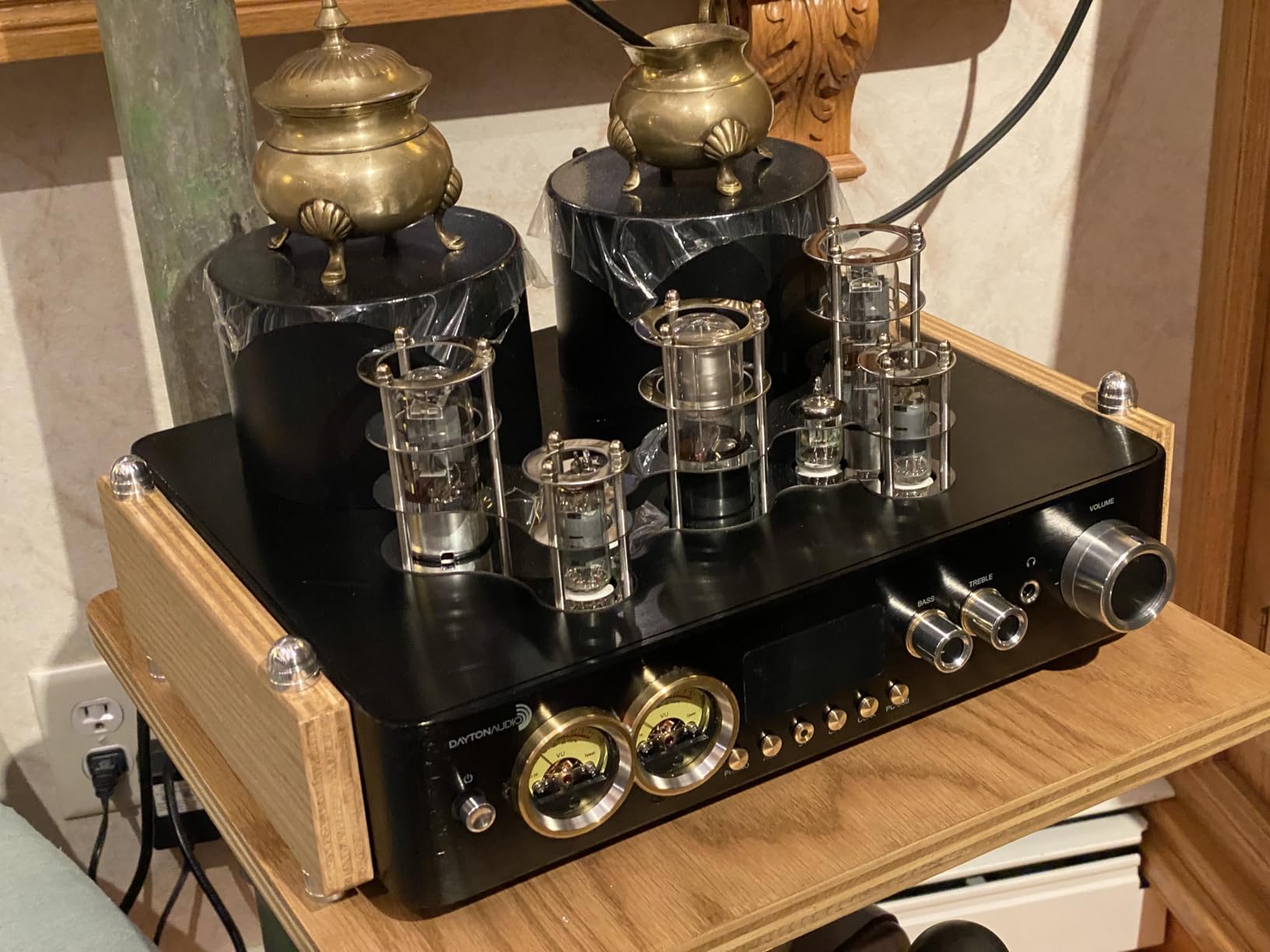 Dayton Audio HTA20 Integrated Stereo Hybrid Hi-Fi Vacuum Tube Class A/B Amplifier 20 Watts RMS customer photo 2