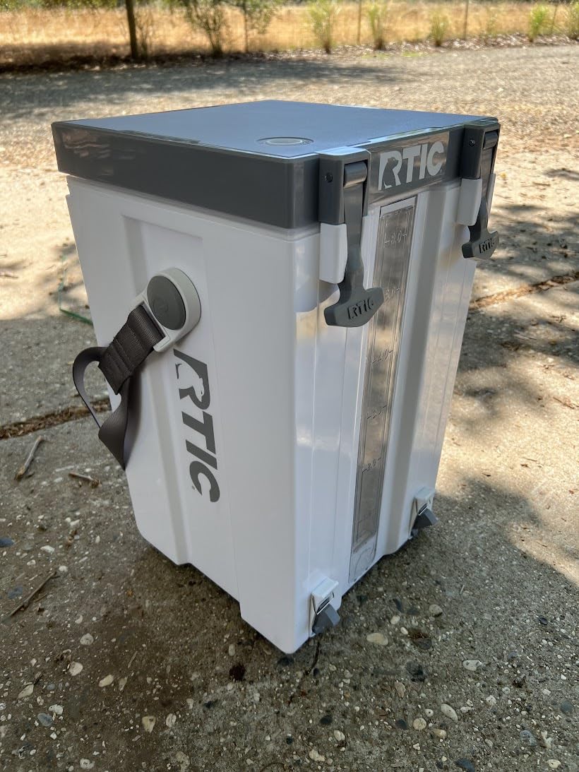 RTIC Halftime 3 Gallon Water Cooler Dispenser, Insulated Portable Beverage Drink Jug with Dual Taps, for Sports, Parties, Camping, BBQ, Picnic, BPA-Free, Stackable Design customer photo 2