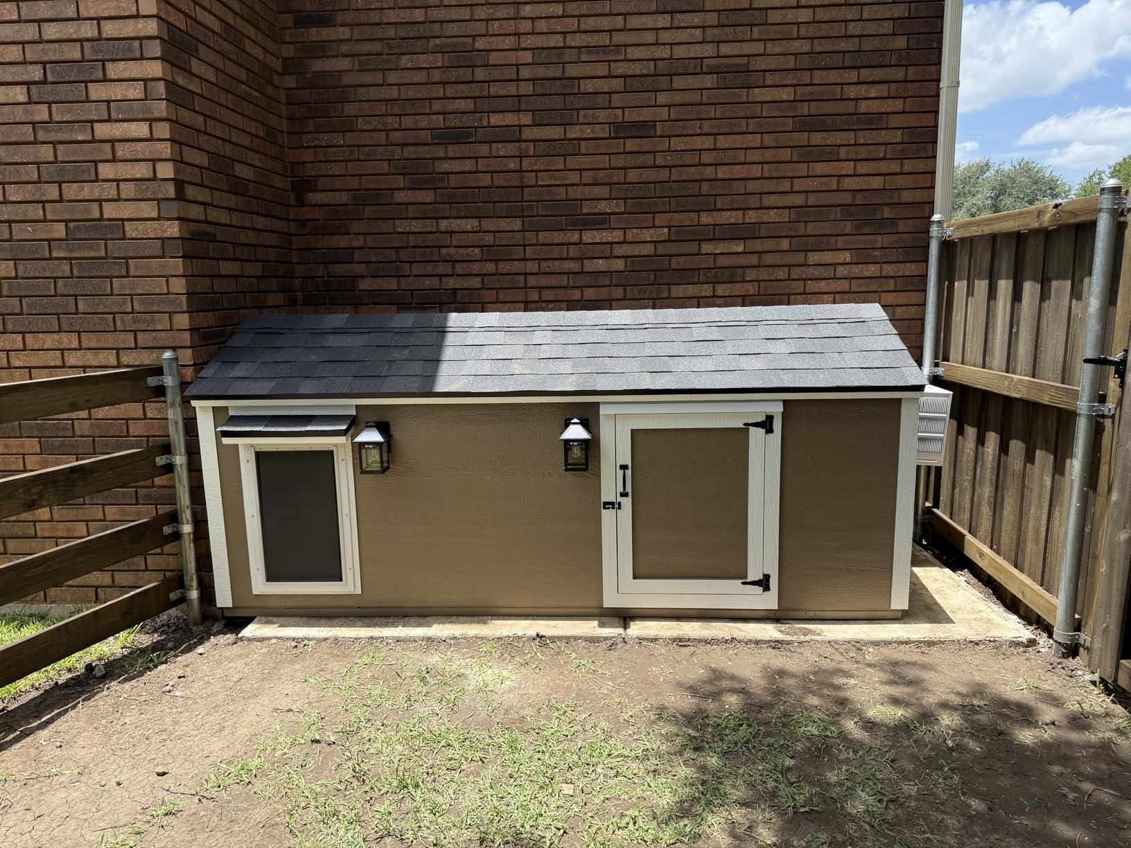 Extra Large Dog Door for Exterior Door, Up to 220 lbs, Doggy Door with 3 Flaps Opening 13.4