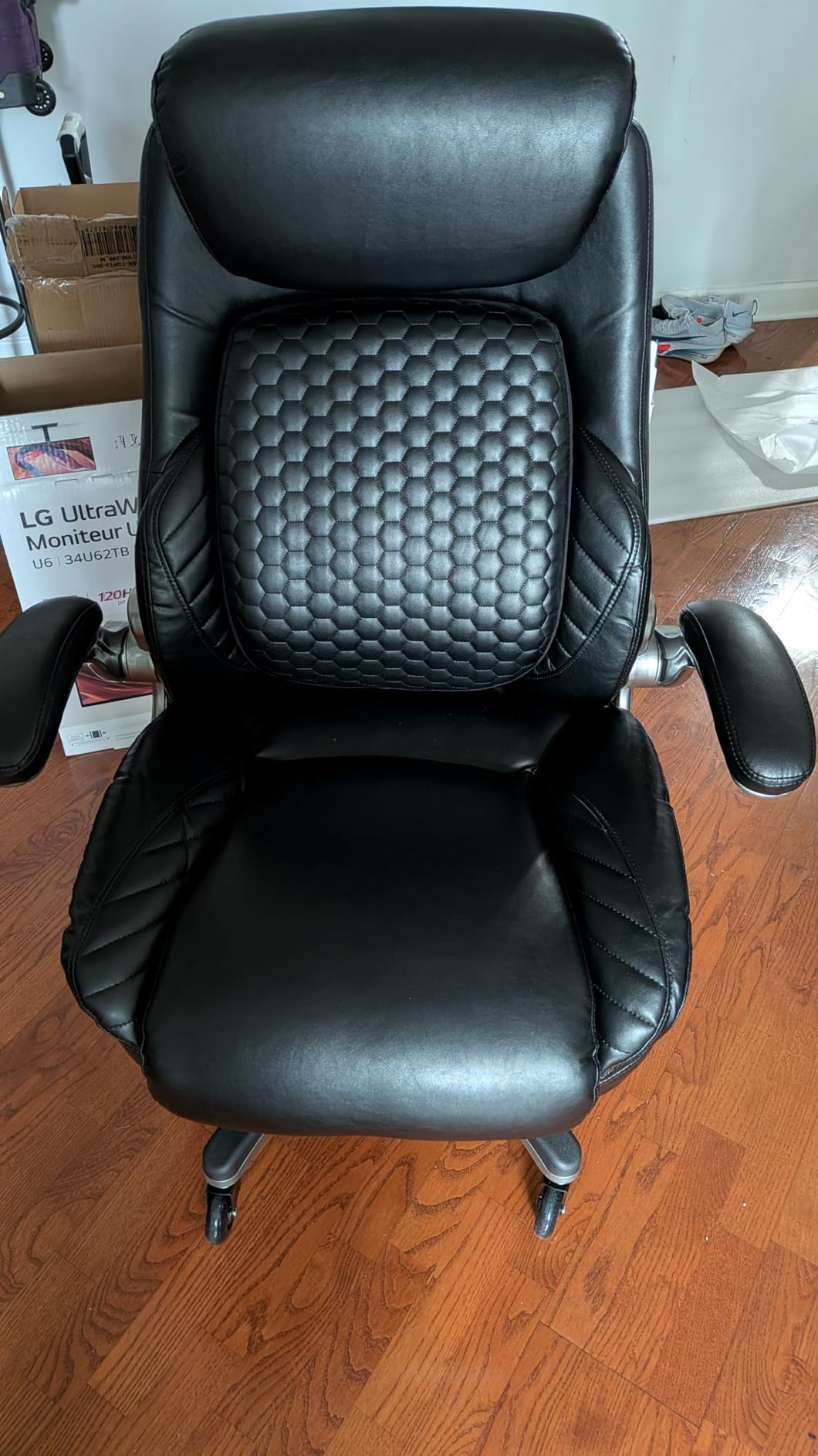 COLAMY Office Ergonomic Desk High Back Executive Chair with Pop-Out Lumbar Support, Upgraded Casters, Adjustable Headrest, Flip-Up Arms, Leather Home with Thick Cushion for Comfort - Black customer photo 2