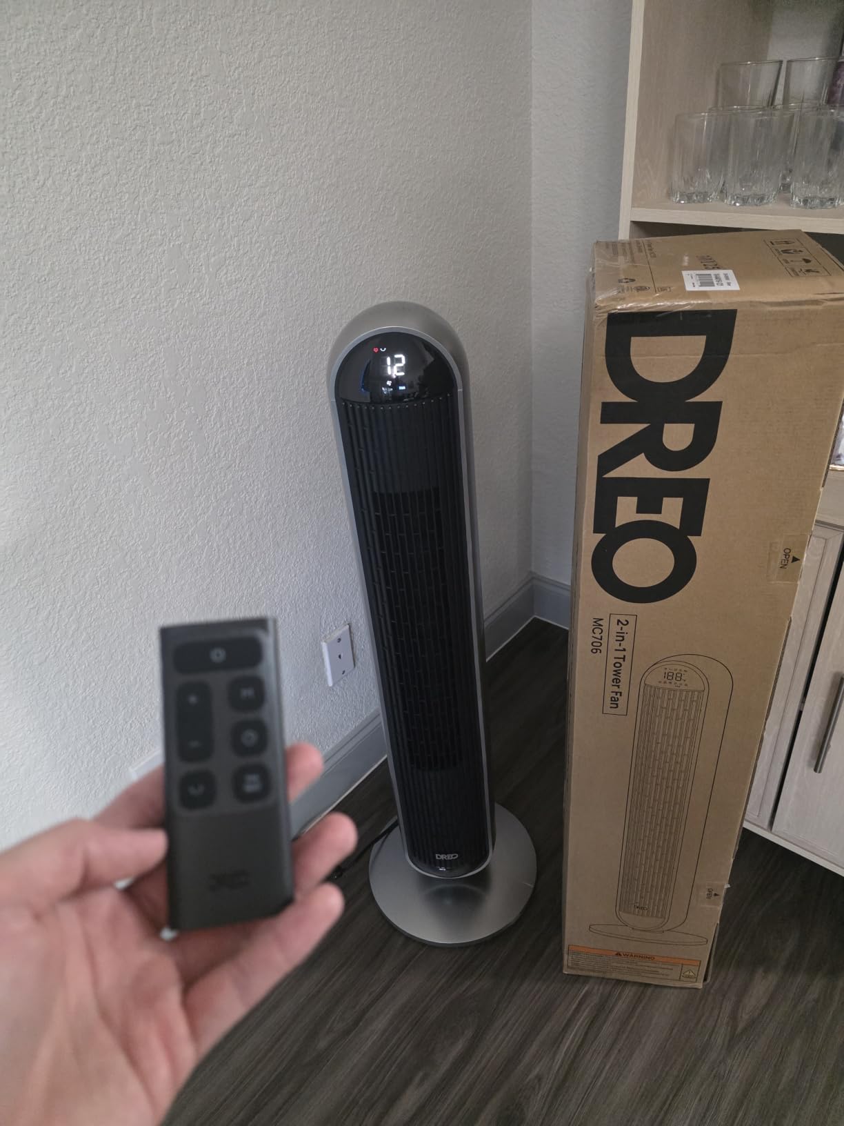 DREO Tower Fan and Heater Combo, 29.2ft/s Standing Fans for Bedroom, 17 Levels, 6 Modes, 120° Oscillation, 42 Inch, 12H Timer, 25dB Quiet, with Remote, for Office, Large Room, Silver customer photo 2
