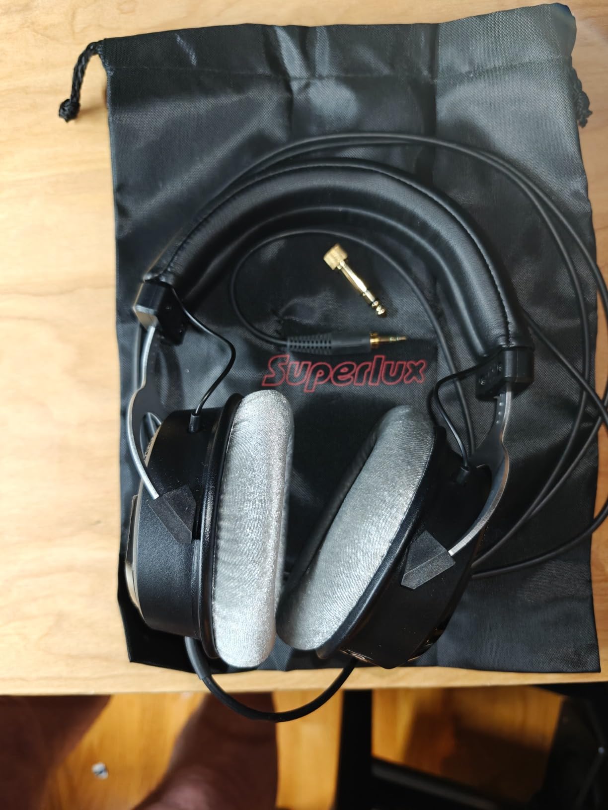 Superlux HD 330PRO 32 ohms Professional Semi-Open Wired Headphones with 40mm Neodymium Drivers customer photo 2