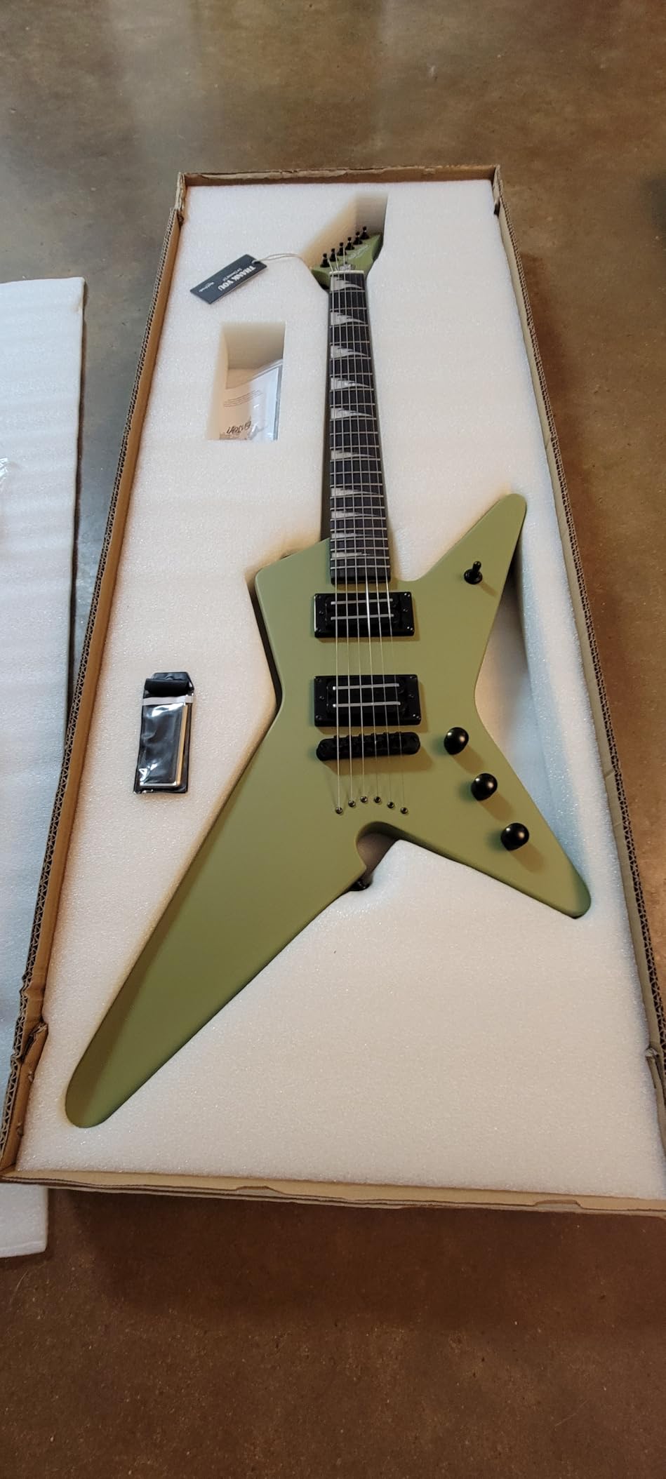 WestCreek Guitars HIGH VOLTAGE Heavy Metal Solid Body Electric Guitar - Black customer photo 2