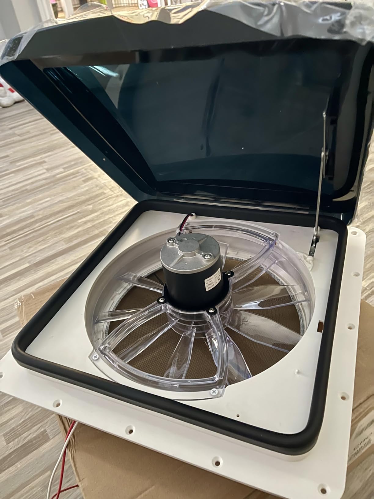 RV Roof Vent Fan, 12V DC 14