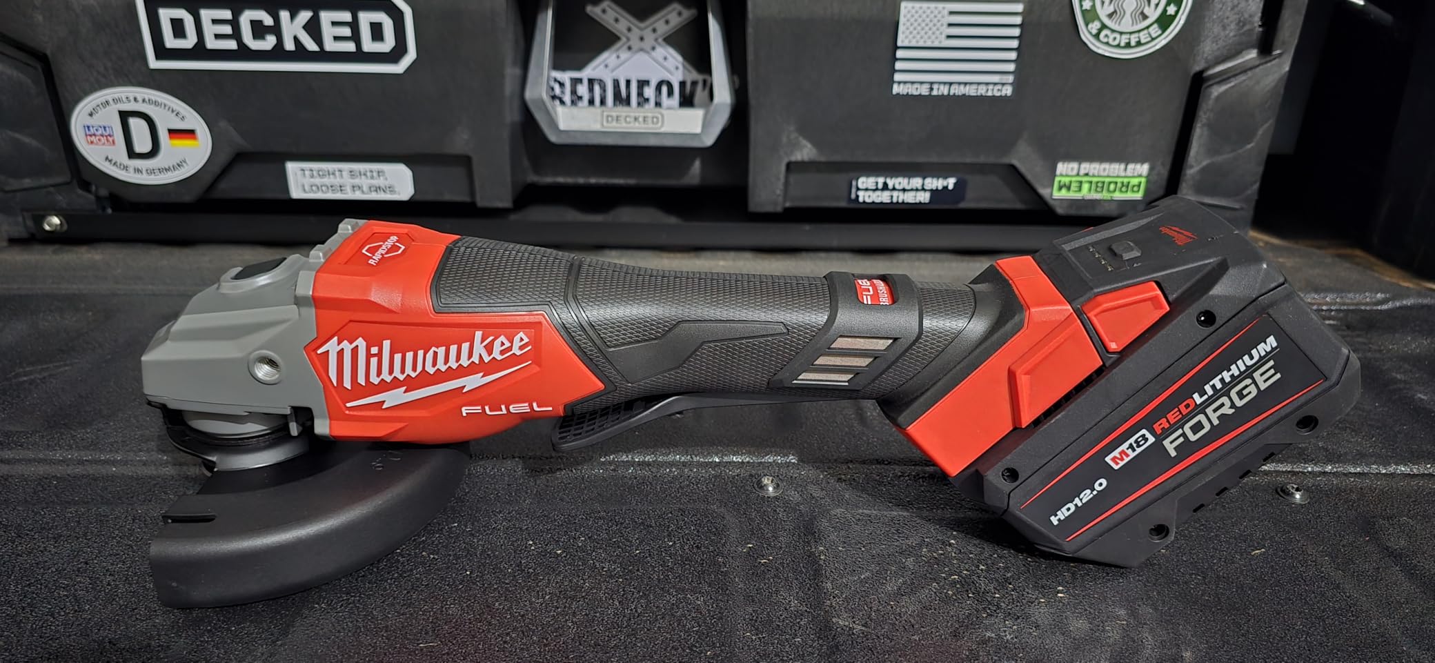 Milwaukee M18 Fuel 4-1/2-6 Braking Grinder Paddle Switch (Tool Only) customer photo 1