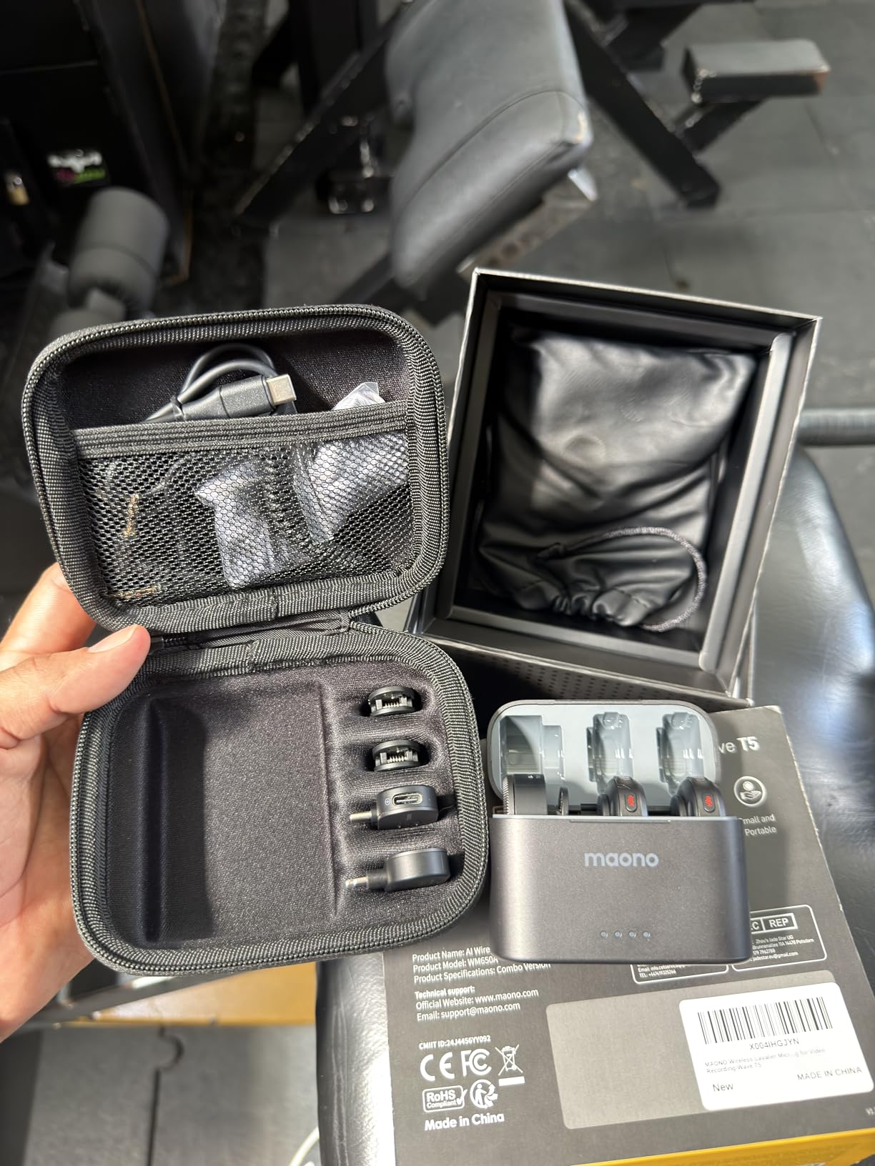 MAONO Wave T5 Mini Magnetic Wireless Lavalier Microphone for Content Creators Video Recording - AI Noise Cancellation, 48kHz/24bit, 4 Voice Filters, 40H, 1000ft Range for iPhone/Android/Camera/PC customer photo 2