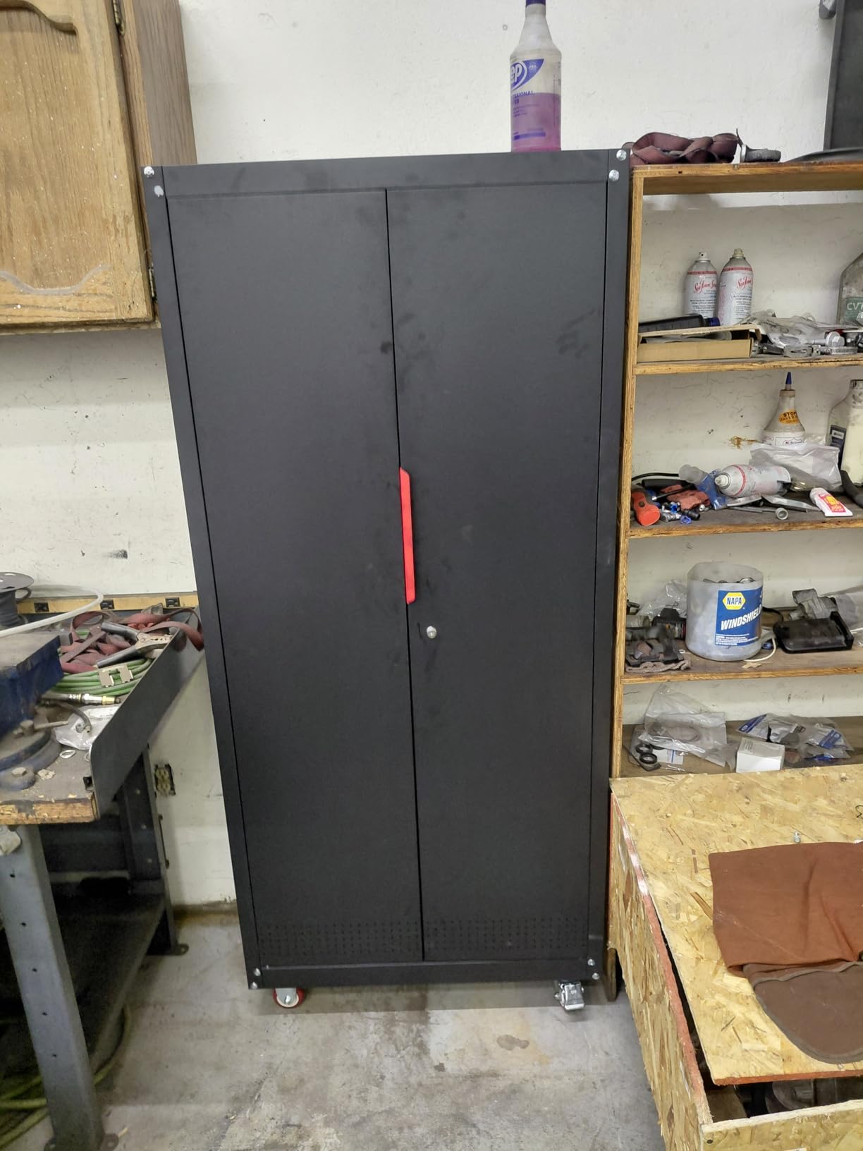 Eltean Rolling Garage Cabinets, Garage Storage Cabinet with Wheels and Workbench, Metal Cabinet with Doors and Shelf, Lockable Metal Storage Cabinets, for Home, Garages, Repair Stores, Warehouses customer photo 1