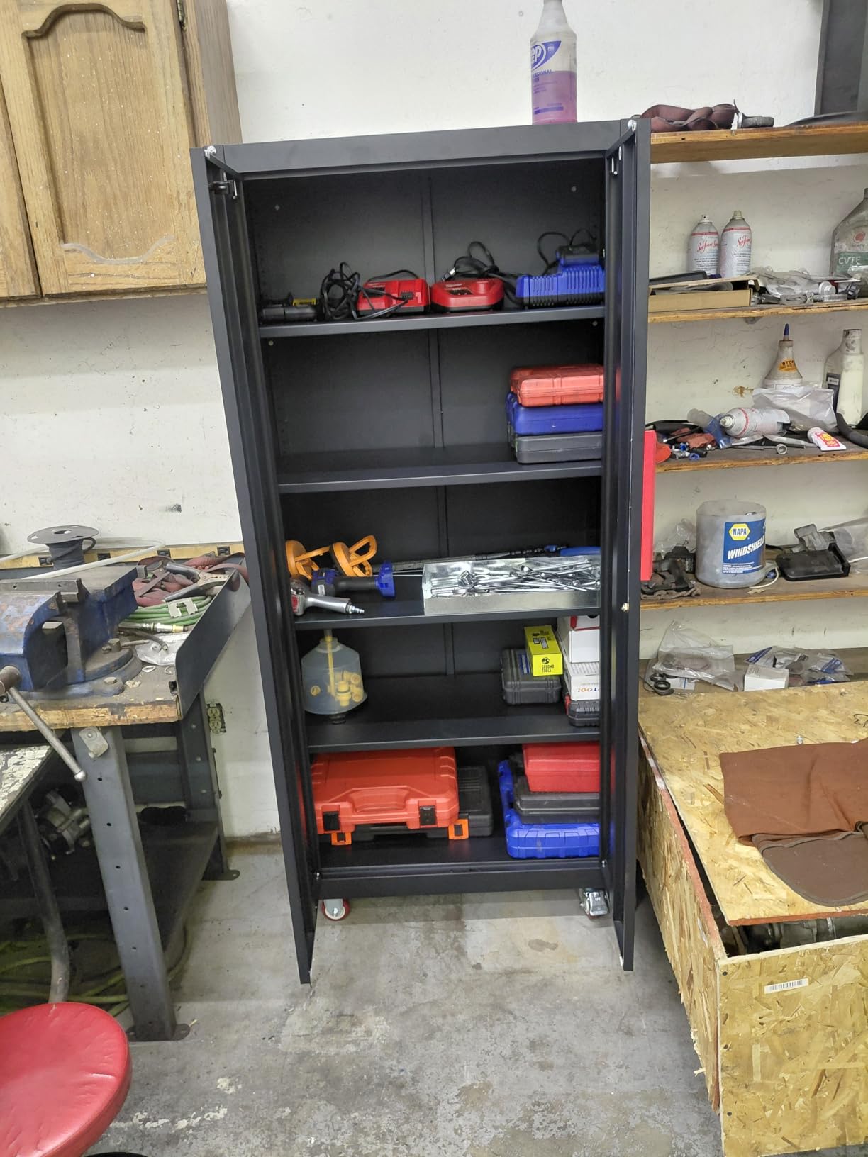 Eltean Rolling Garage Cabinets, Garage Storage Cabinet with Wheels and Workbench, Metal Cabinet with Doors and Shelf, Lockable Metal Storage Cabinets, for Home, Garages, Repair Stores, Warehouses customer photo 2