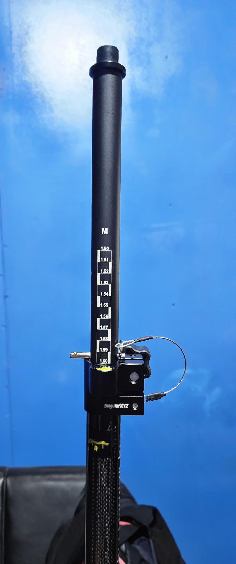 Carbon Fiber & Aluminum GPS Pole - Telescopic 8.5ft/2.6m GPS Survey Pole with Screw Lock & Locking Pin, Metric-Feet Dual Scales, Bubble Level, Steel Point for RTK GNSS Surveying customer photo 2