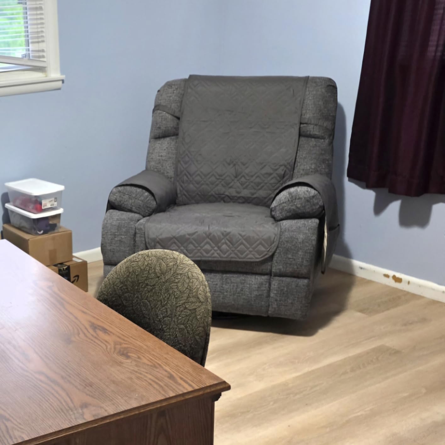 Eiayeebil Oversized Recliner Chair, 360° Swivel Rocker Recliner for Big Man, Extra Wide Manual Recliner, Overstuffed Soft Rocking Sofa Chair for Living Room (Grey) customer photo 1