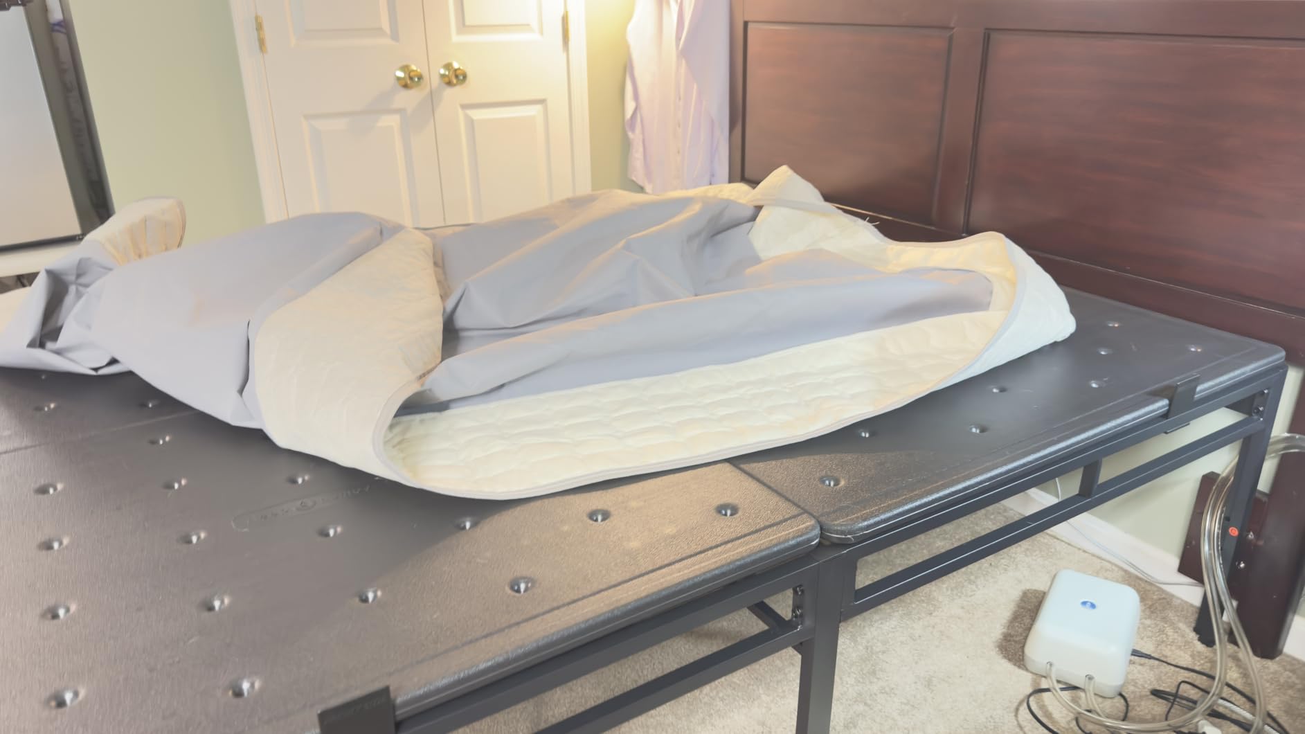 NKZ 24 Inch Full Size Bed Frame, Metal Bed Frame & Box Spring 2 in 1 Platform with Round Corner Legs, 4000Lbs Heavy Duty Metal Frame, Mattress Slide Stopper, Headboard Hole, Noise-Free, Easy Assembly customer photo 1