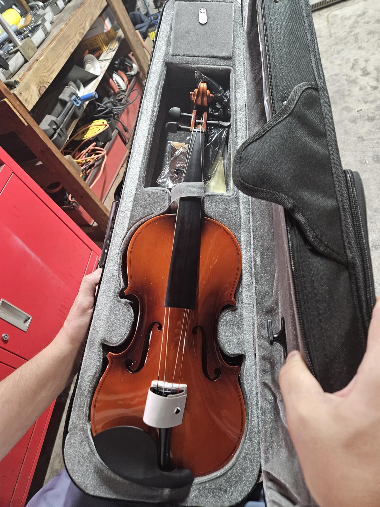 Allset Violin Fiddle Set: 4/4 Polished Violin Kit for Beginners, Acoustic Violin with Hard Case, Solidwood Handmade Starter Kit with Bow, Rosin, Shoulder Rest, Tuner, Strings-Burgundy customer photo 1
