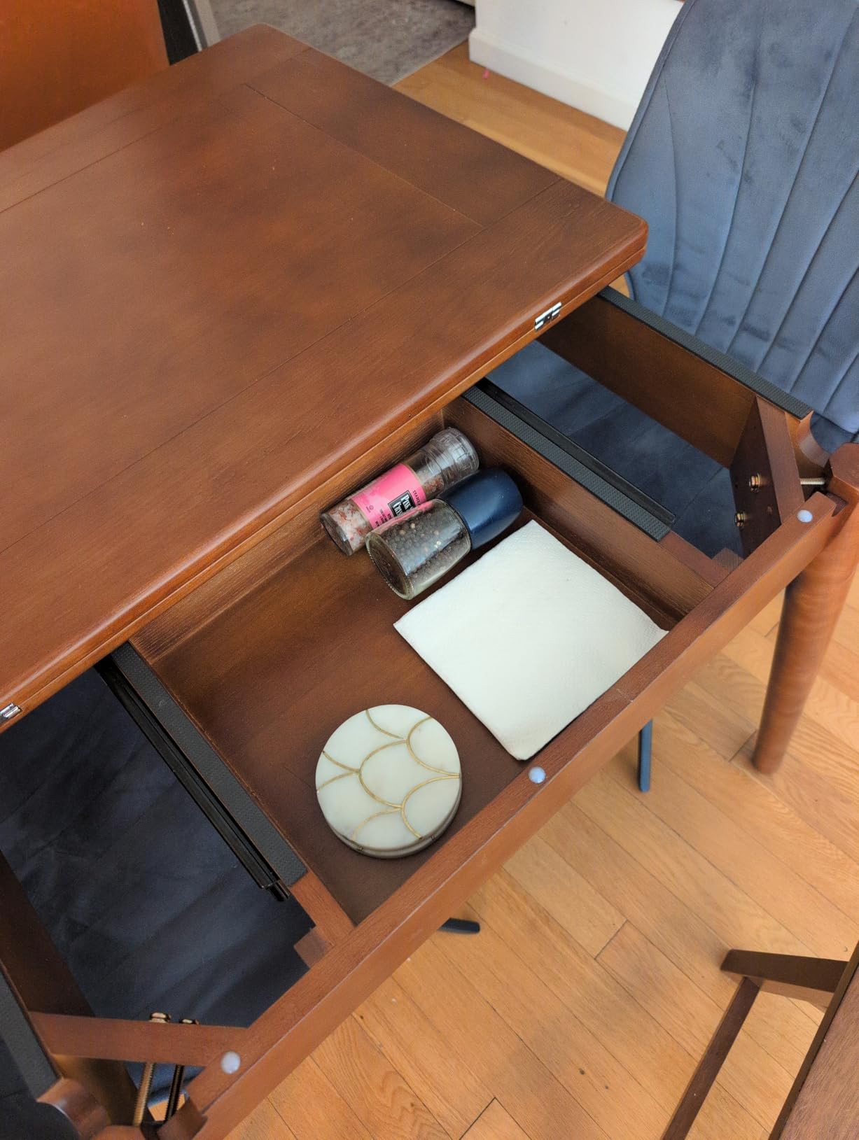 Solid Wood Small Dining Table for 2-6, 23.6