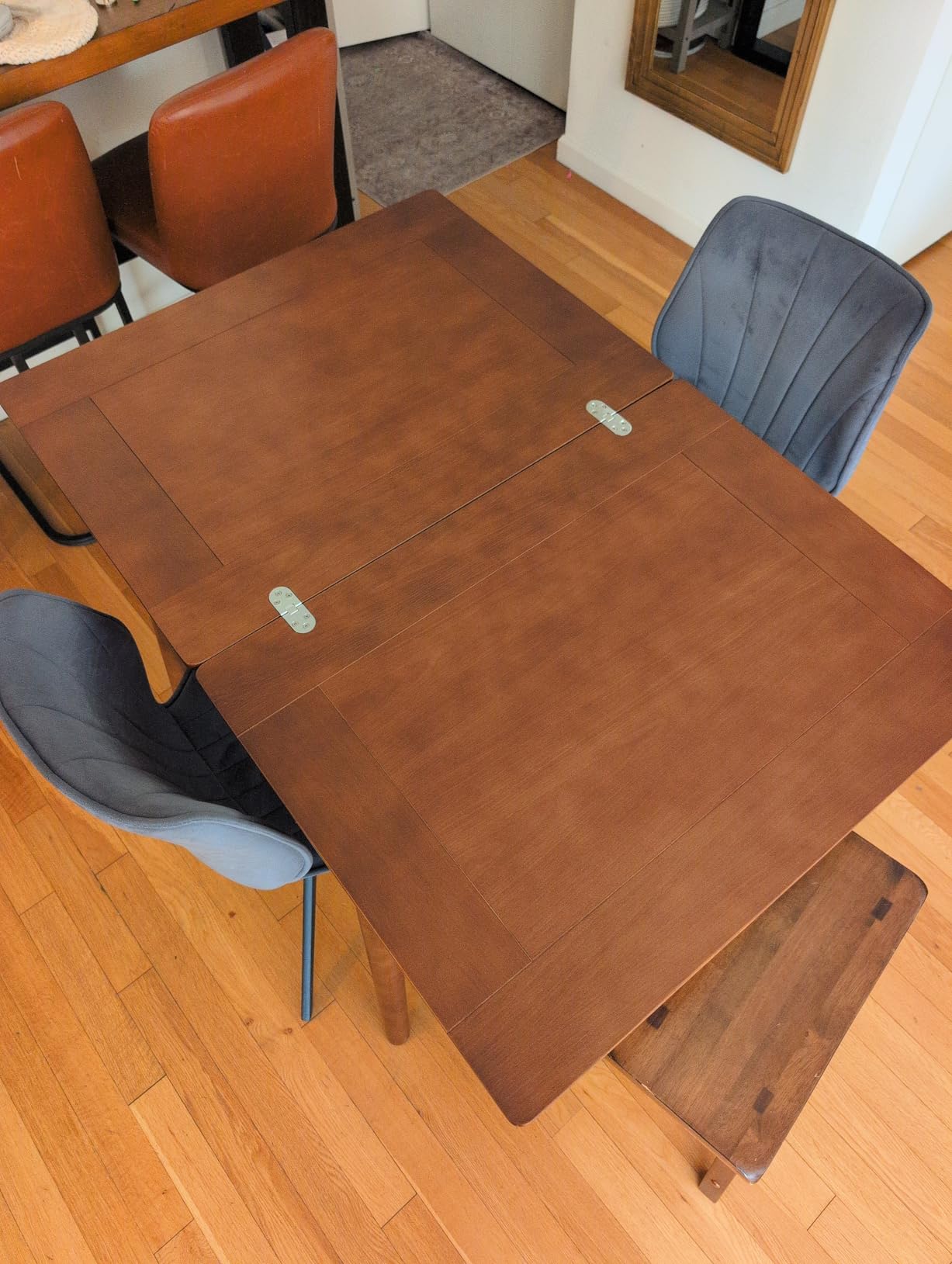 Solid Wood Small Dining Table for 2-6, 23.6