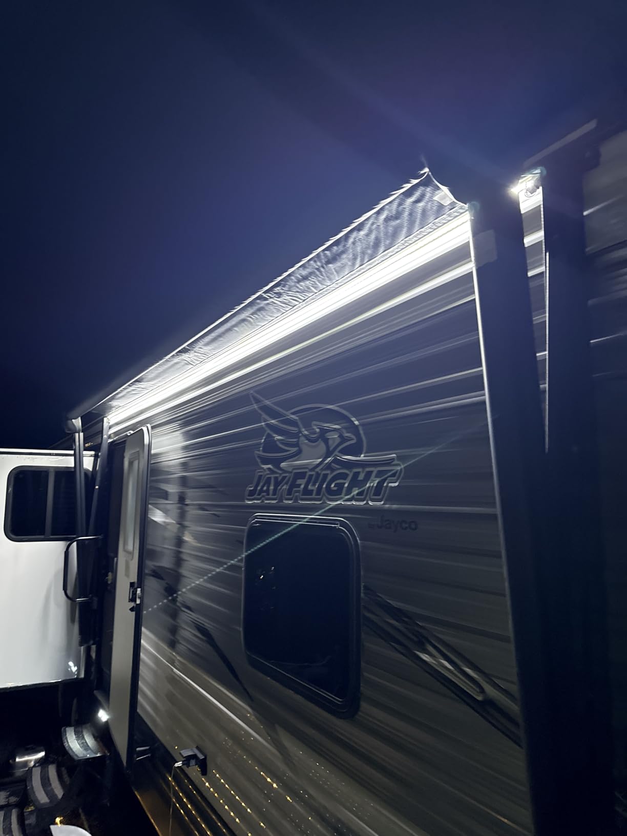 ISUERFY RV Awning LED Lights, 12V 20FT Camper Lights for Motorhome Travel Trailer Concession Stands Food Trucks, IP65 Waterproof RV Exterior Underglow Light, Daylight White customer photo 1