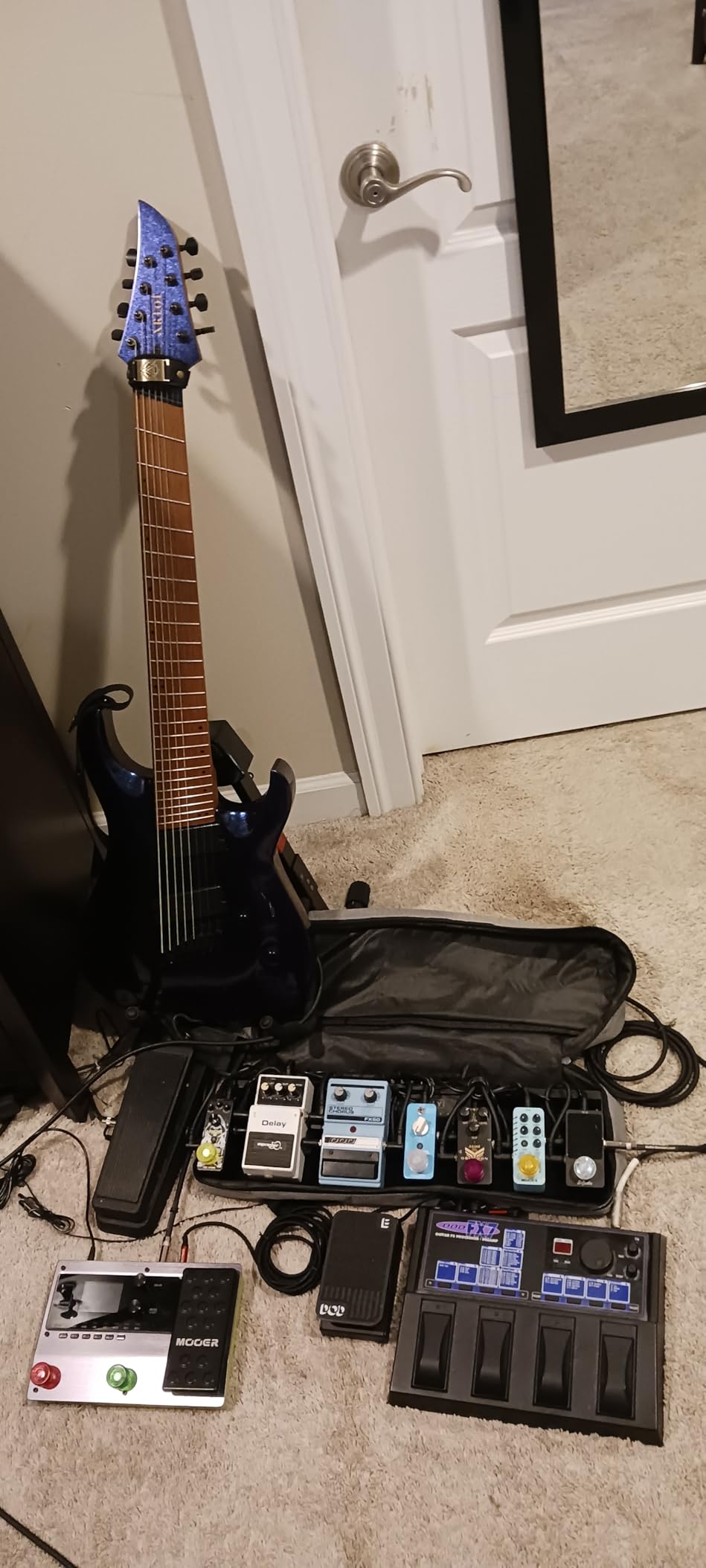 AKLOT Multi-Scale 8-String Electric Guitar: Roasted Maple Neck with String-Through Bridge, Okoume Body, HH Pickup, XRN-8 TB customer photo 1