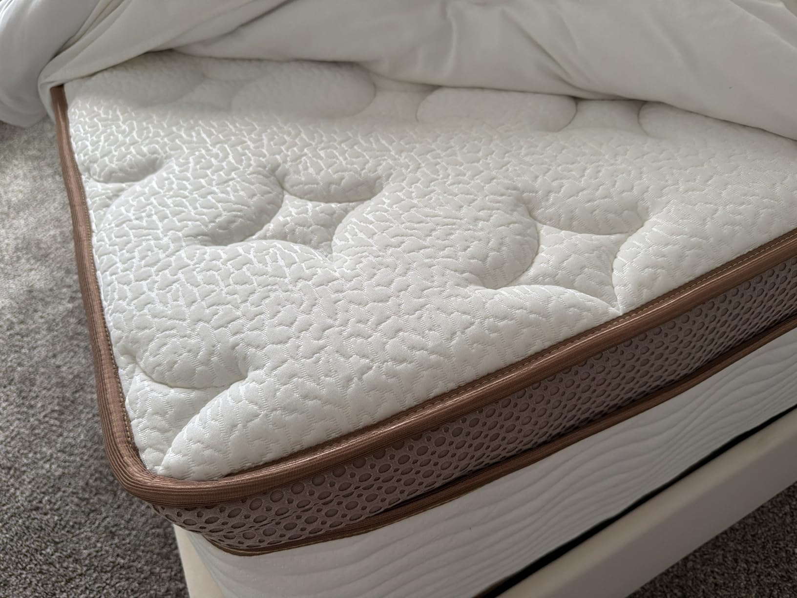 BedStory California King Mattress - 14 Inch Hybrid Mattress with Orthopedic Lumbar Support & Motion Isolation - Individually Pocketed Springs, CertiPUR-US Certified Non-Toxic Materials customer photo 2