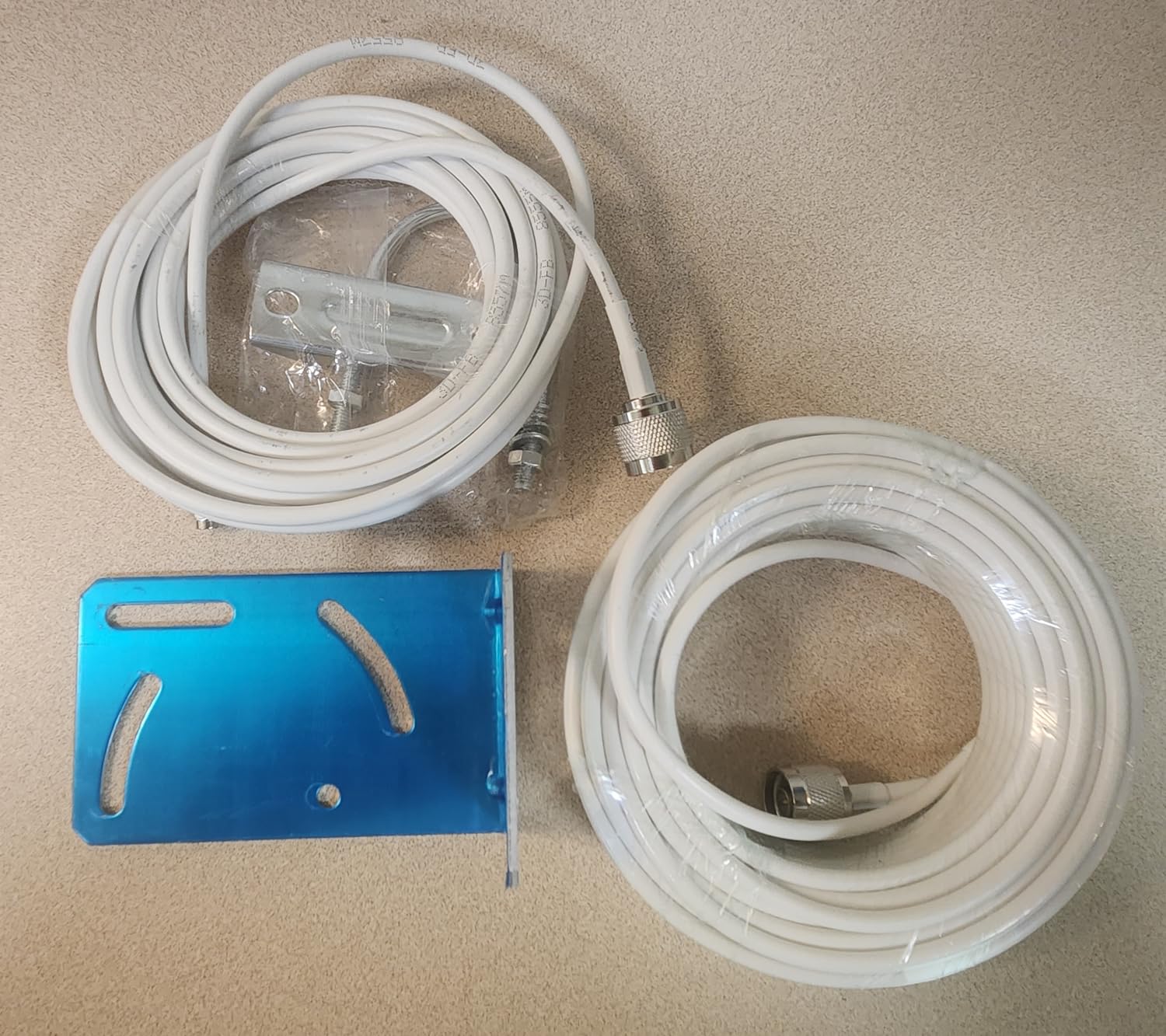 RV Cell Phone Signal Booster Car Truck RV Cell Phone Booster Car Vehicle SUV Support All Carriers AT&T T Mobile Verizon Signal Booster Car Cell Booster for RV 5G 4G LTE 3G Band 13/12/17/5/4/66/2/25 customer photo 1