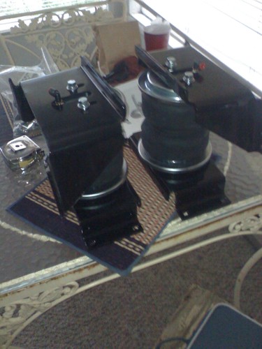Air Lift 57215 LoadLifter 5000 Air Spring Suspension Kit customer photo 1