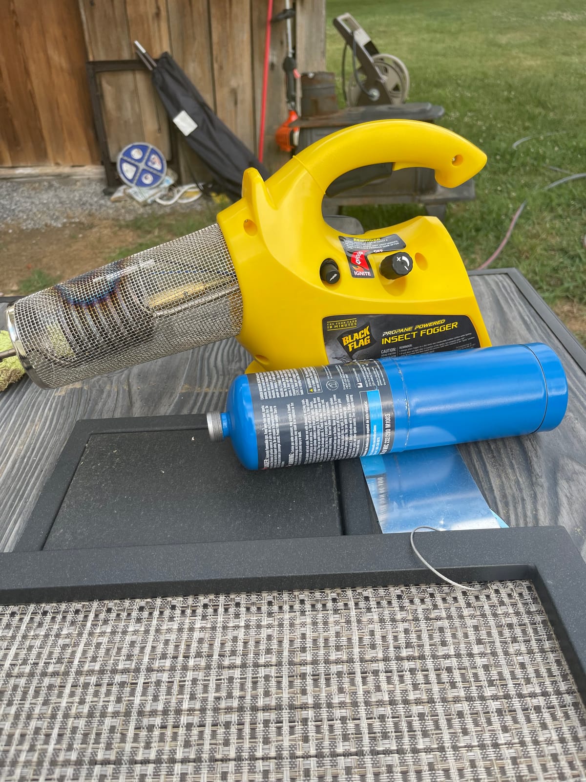 Black Flag 190095 Propane Insect Fogger, Yellow customer photo 2