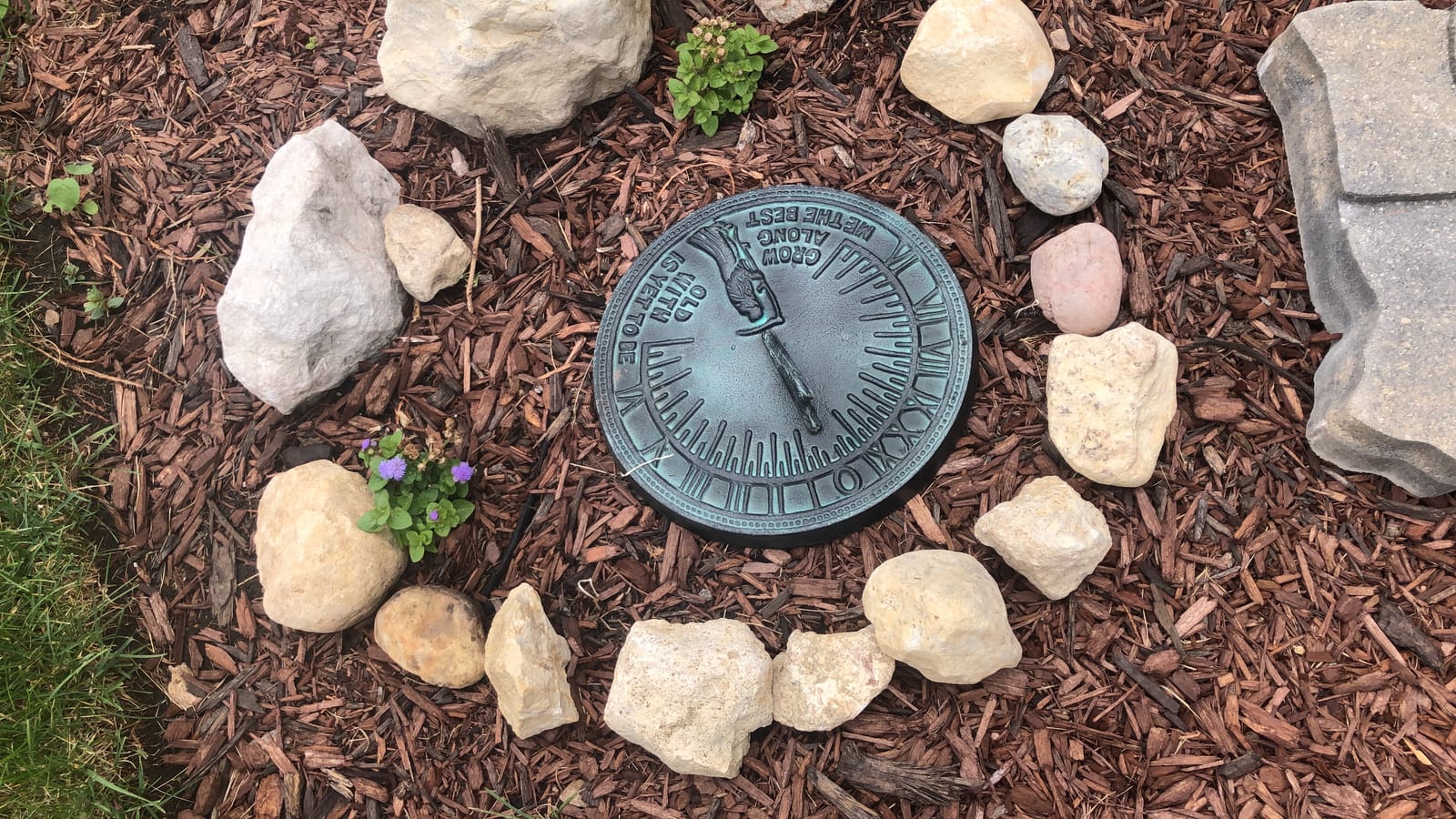 Rome 2550 Father Time Sundial, Cast Iron with Verdigris Finish, 11.5-Inch Diameter customer photo 1