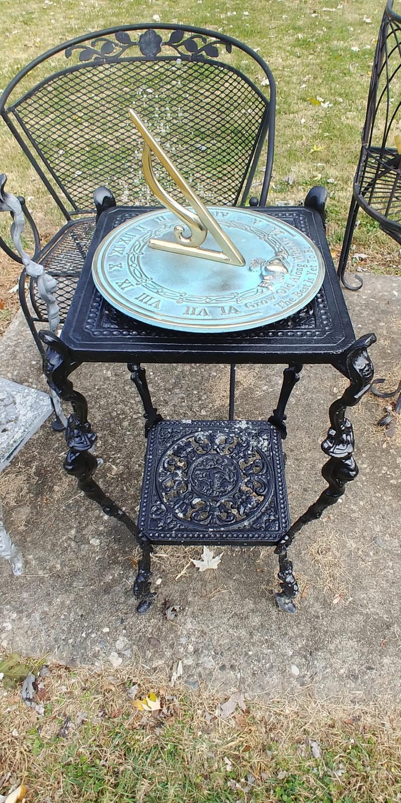 Rome RM2308 Brass Sundial 