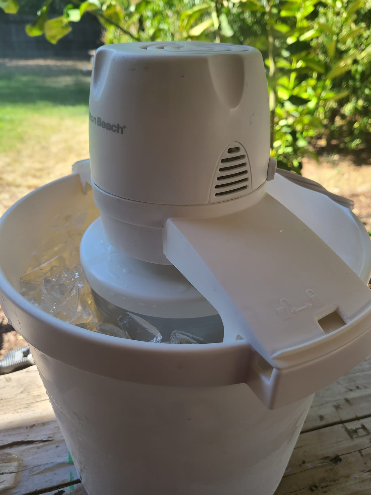 Hamilton Beach Automatic Electric Ice Cream Maker & Frozen Yogurt Machine | 4 Quart | 68330N customer photo 2