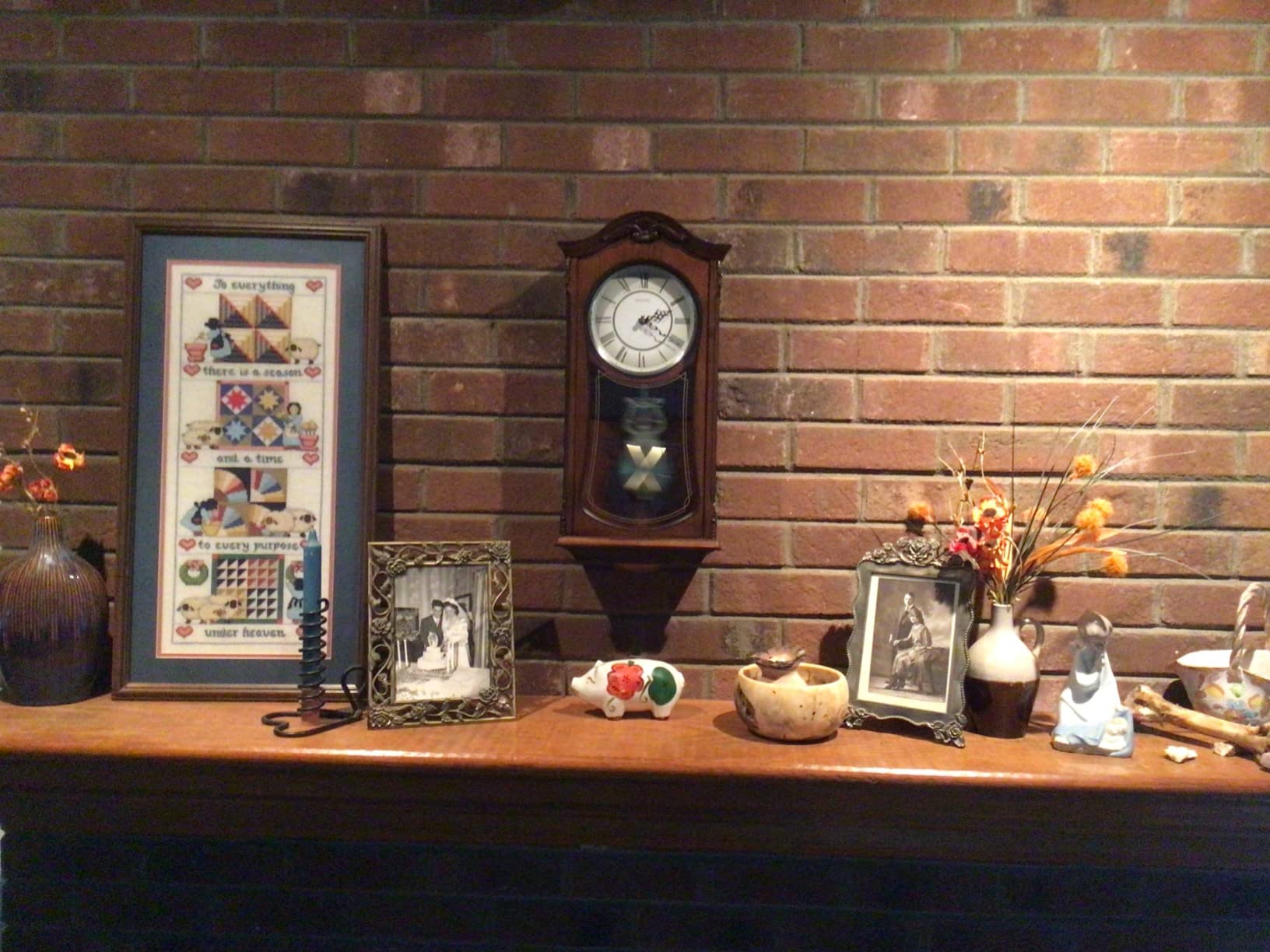 Bulova Clocks C3542 Cranbrook Wall Mount Analog Wooden Chiming Clock, Brown customer photo 2