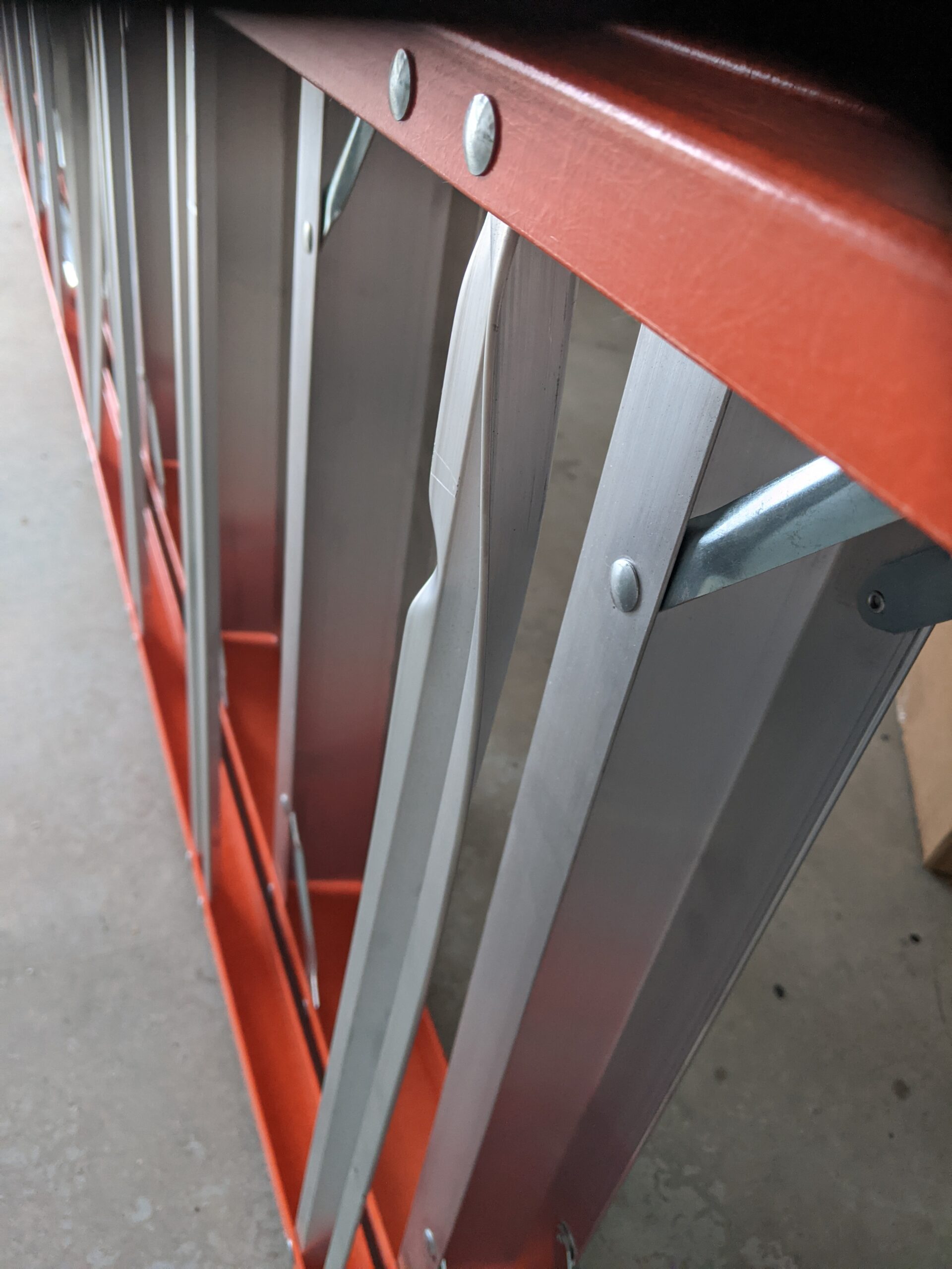 Louisville Ladder 6-Foot Fiberglass Step Ladder, 300-Pound Load Capacity, Type IA, FS1506 customer photo 2