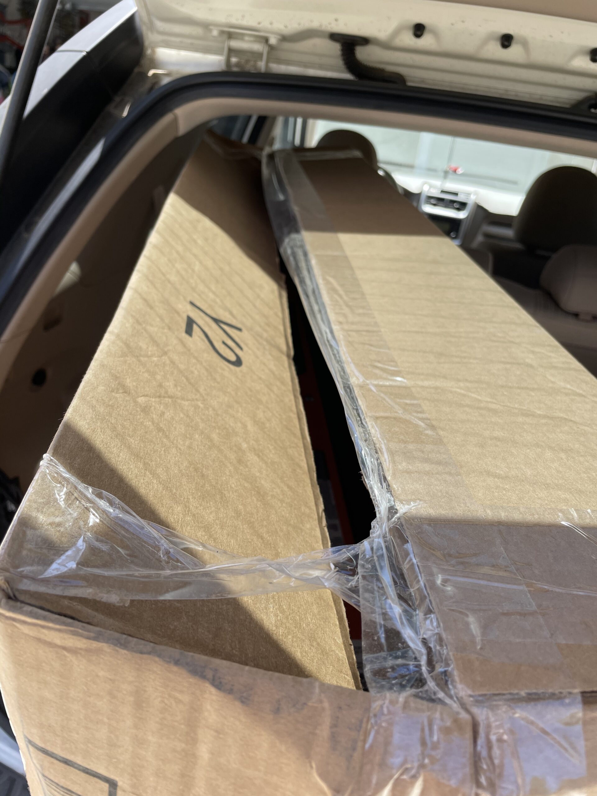 Louisville Ladder 6-Foot Fiberglass Step Ladder, 375-Pound Load Capacity, Type IAA, FS1406HD customer photo 1