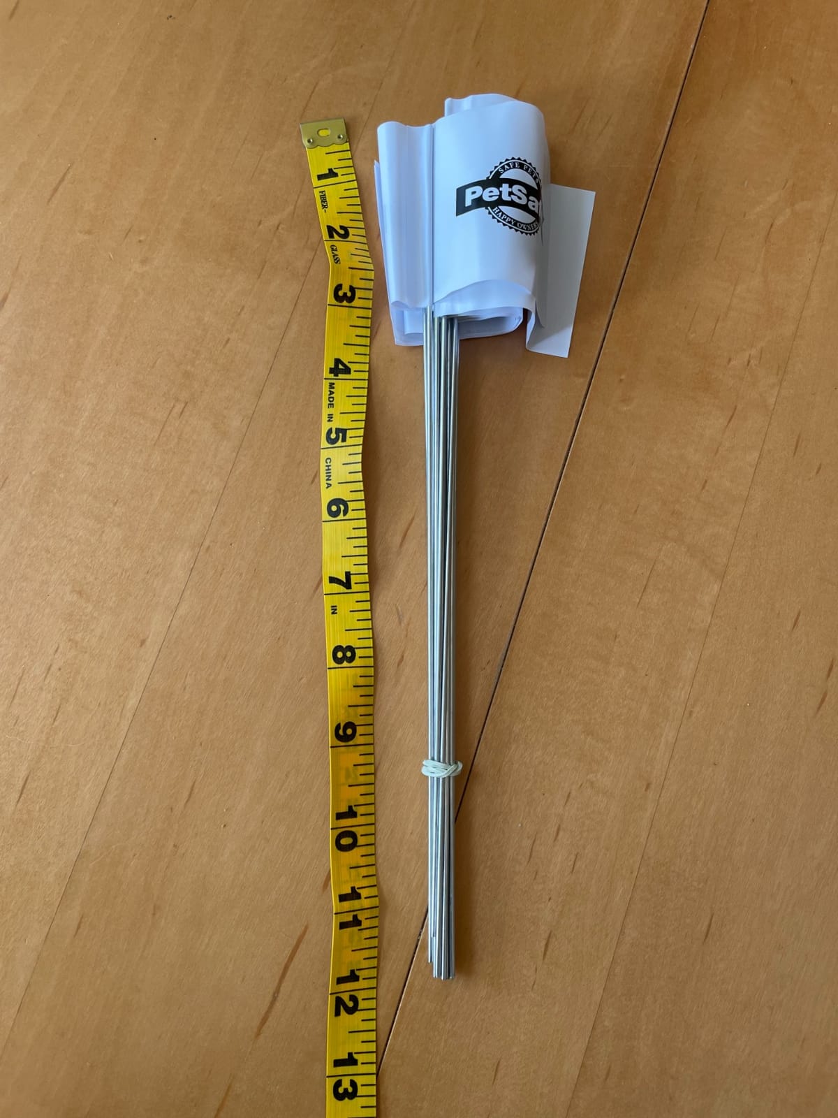 PetSafe Boundary Flags, Bundle of 50, for In-Ground & Wireless Dog Fences | Place Every 10 Ft Near Warning Zone for Visual Training Reference, Remove Gradually as Pet Learns Boundary customer photo 2