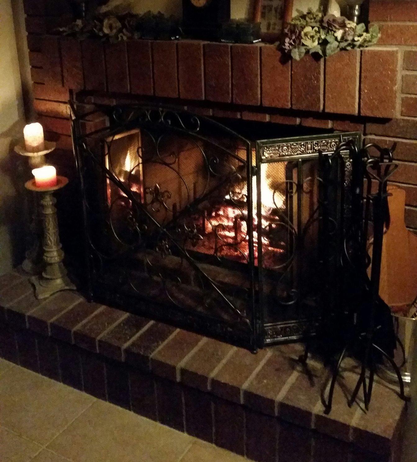 UniFlame 5-Piece Black Wrought Iron Fireplace Tools Set with Center Weave customer photo 2