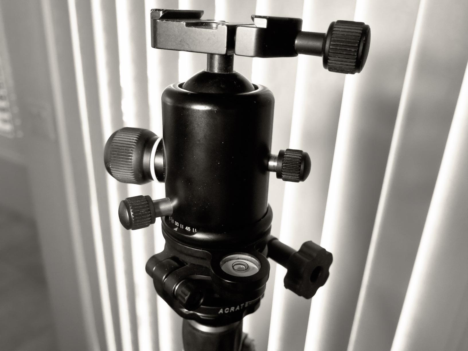 Acratech Leveling Base, Fits All Standard 3/8-16 Tripod Heads customer photo 2