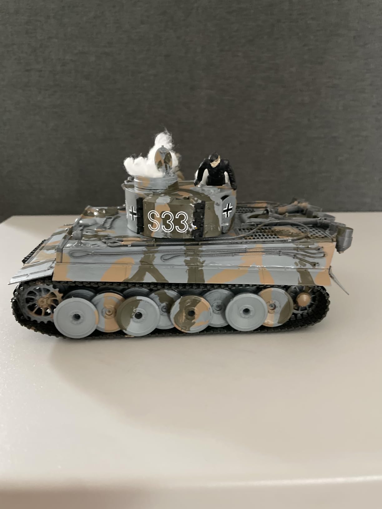 Tamiya 35216 1/35 German Tiger I Early Production Tank Plastic Model Kit customer photo 1