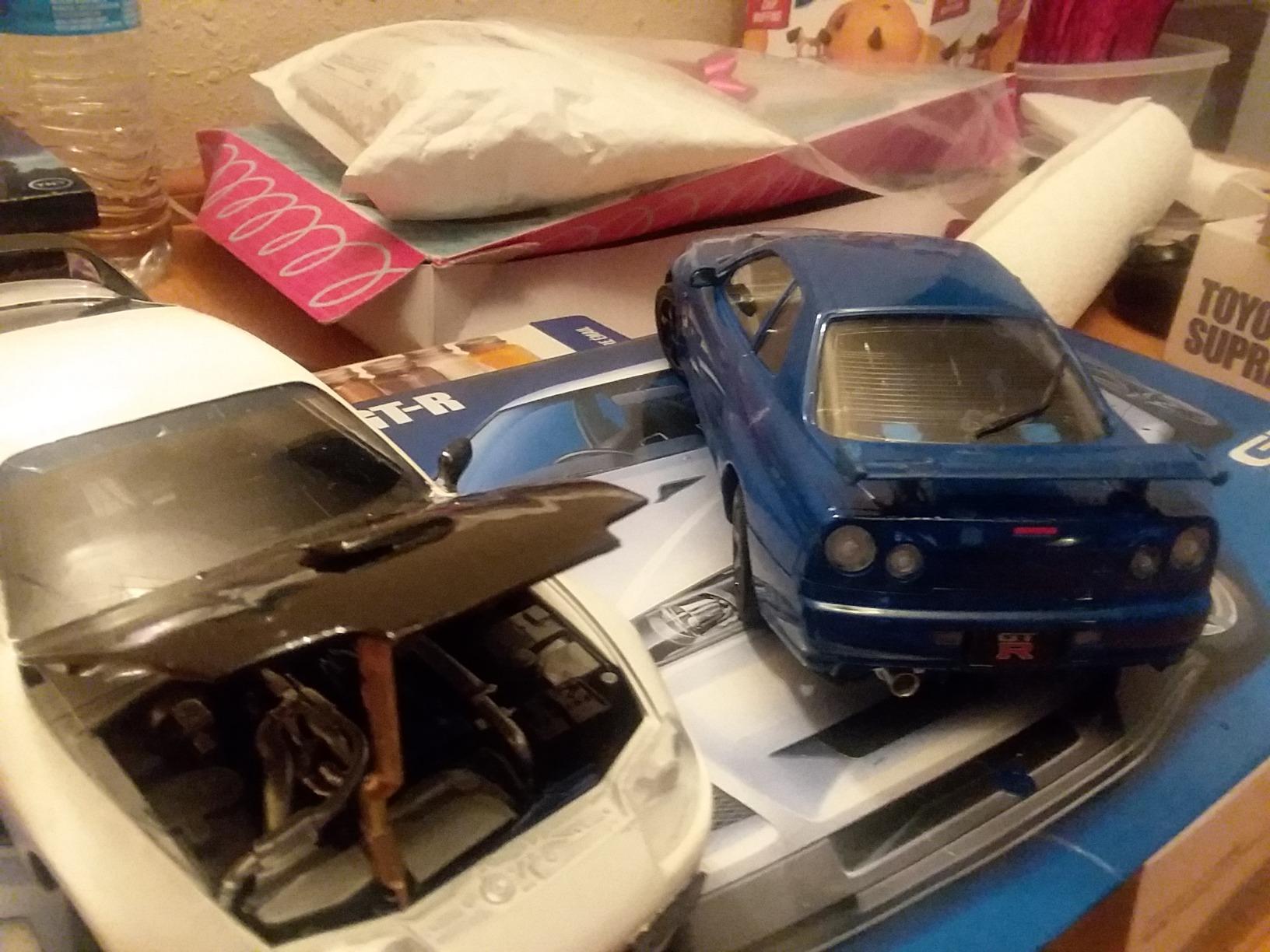 Tamiya Nissan Skyline GT-R R34 V-Spec II 1/24 Scale Model Kit 24258 customer photo 1
