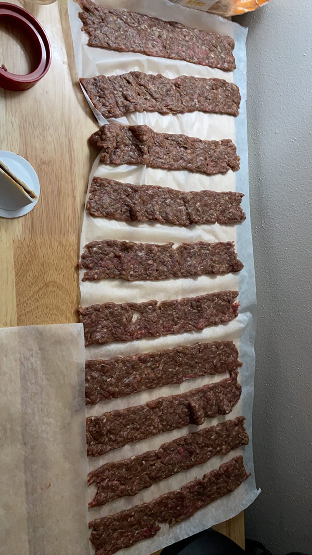 NESCO BJX-5 Jumbo Jerky Works Kit for Home Jerky Making, Easy-Use Manual Jerky Press customer photo 2