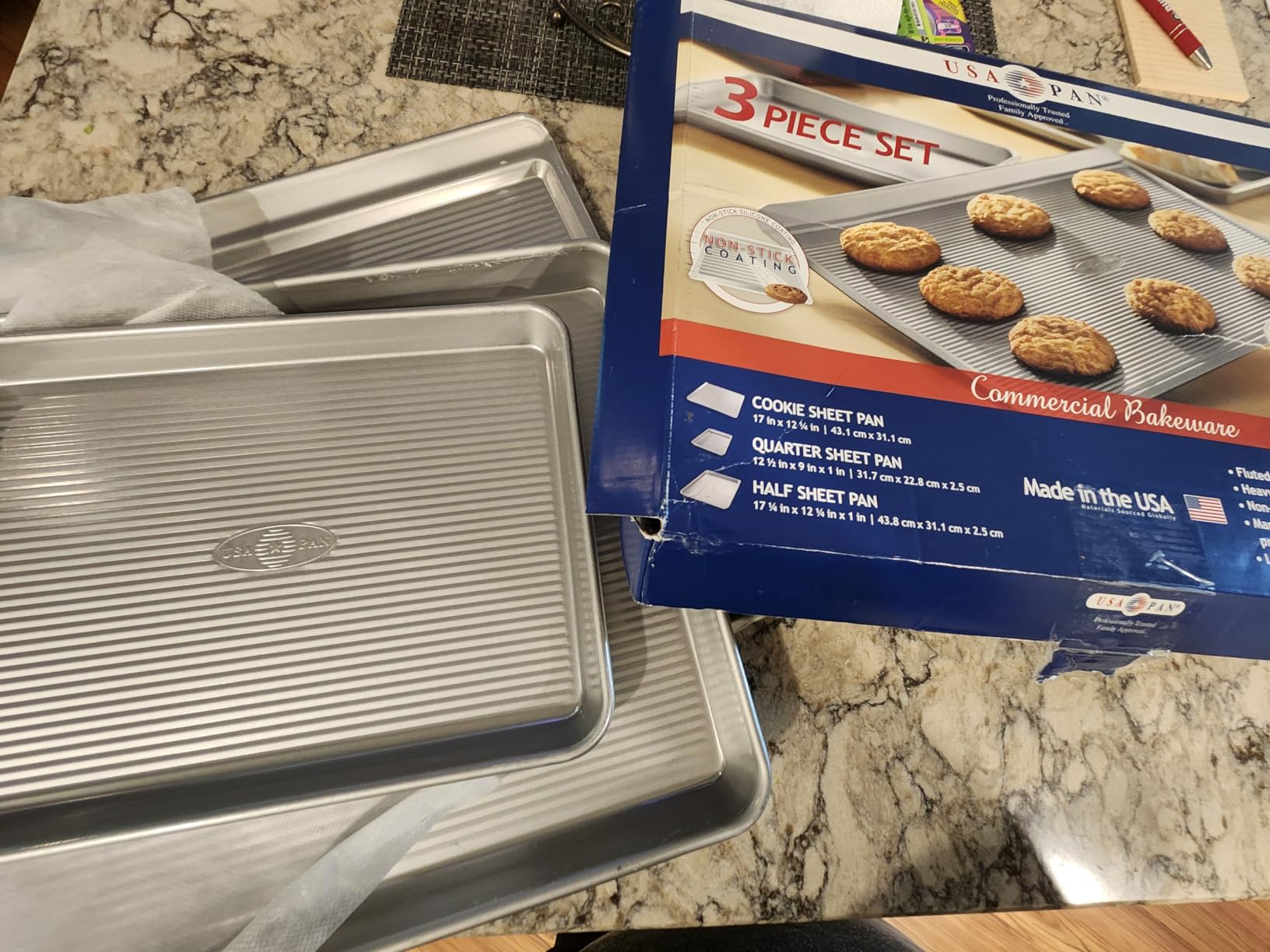 USA Pan 3-Piece Warp Resistant Non-Stick Aluminized Steel Bakeware Set customer photo 1