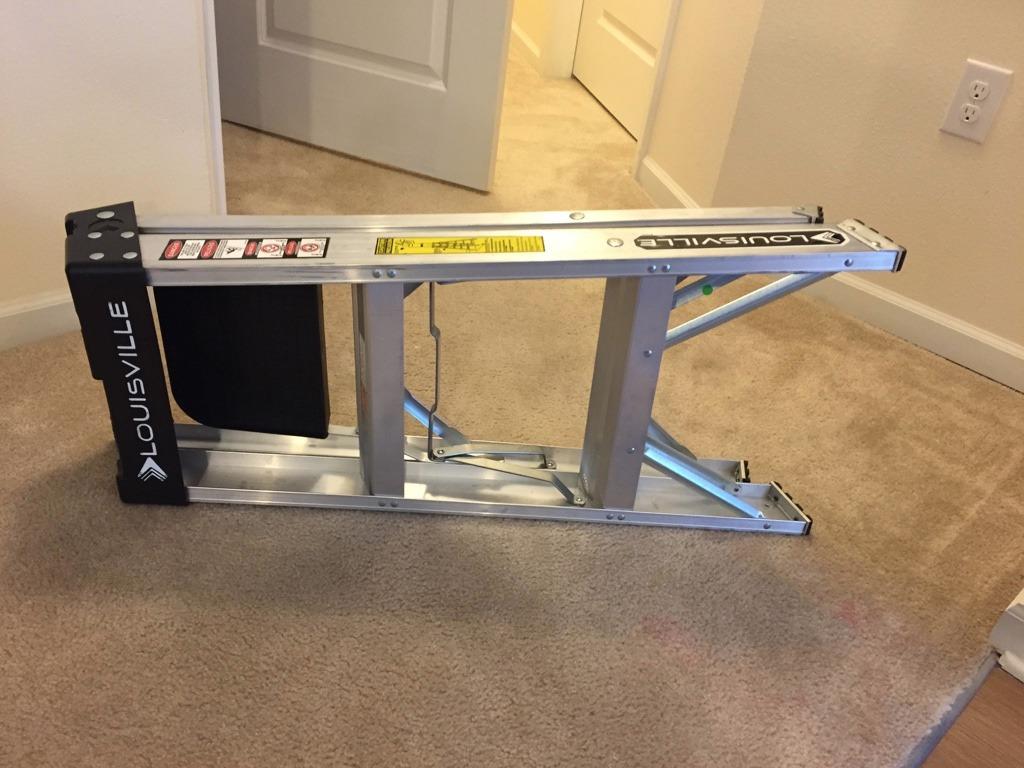 Louisville Ladder 6-Foot Aluminum Step Ladder, 300-Pound Load Capacity, Type IA, AS3006 customer photo 2