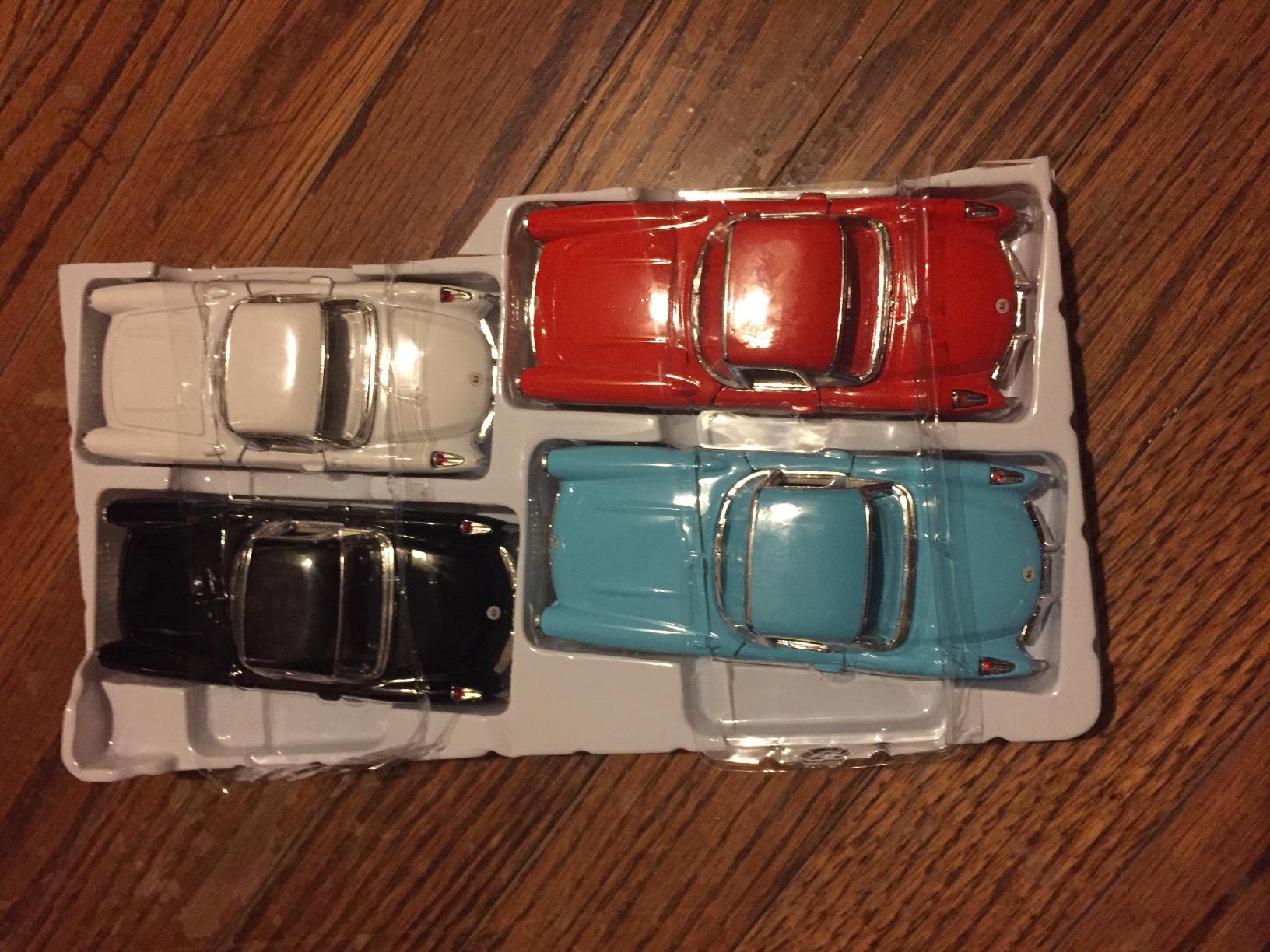 KiNSMART - 1957 Chevy Corvette 1:34 Scale 5