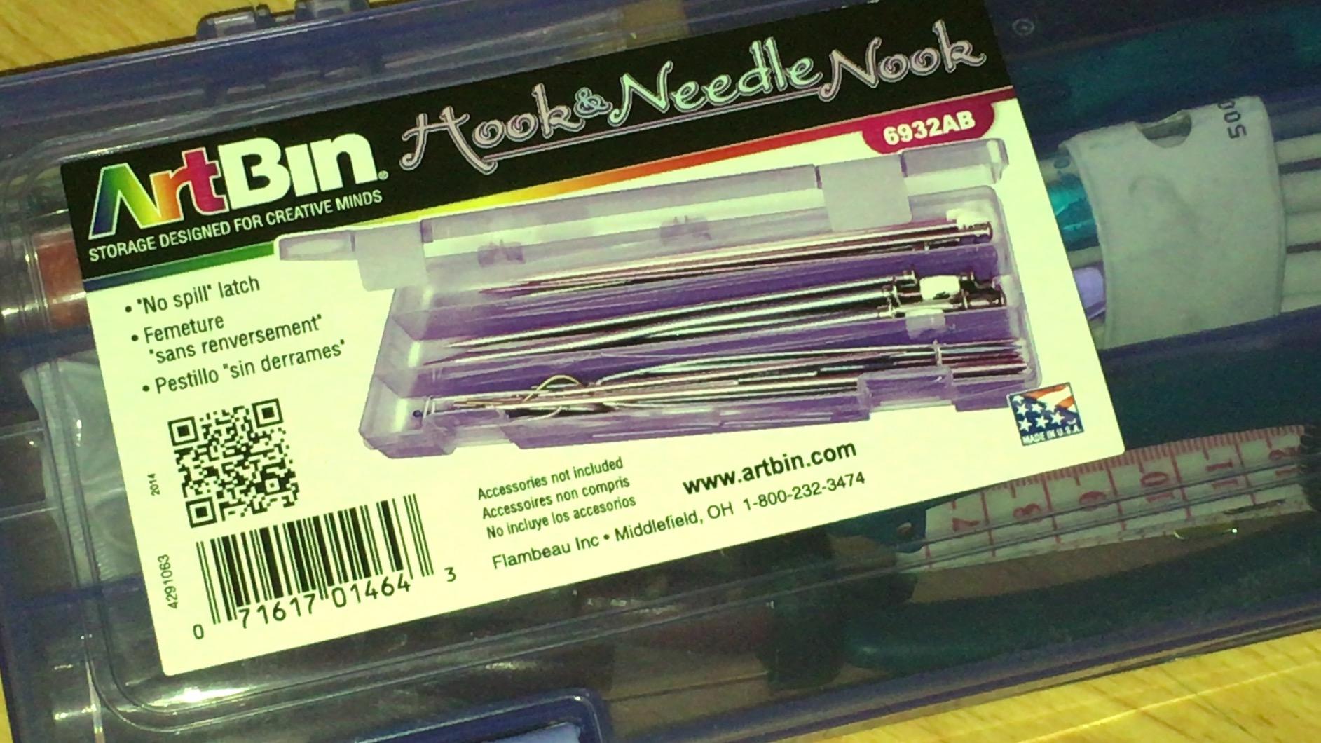 ArtBin 6932AB Hook & Needle Nook, Knitting & Crochet Organizer, Plastic Storage Case, Translucent Periwinkle | For Hooks, Needles and Notions, 12.38 x 4.875 x 1.75 Inches customer photo 1