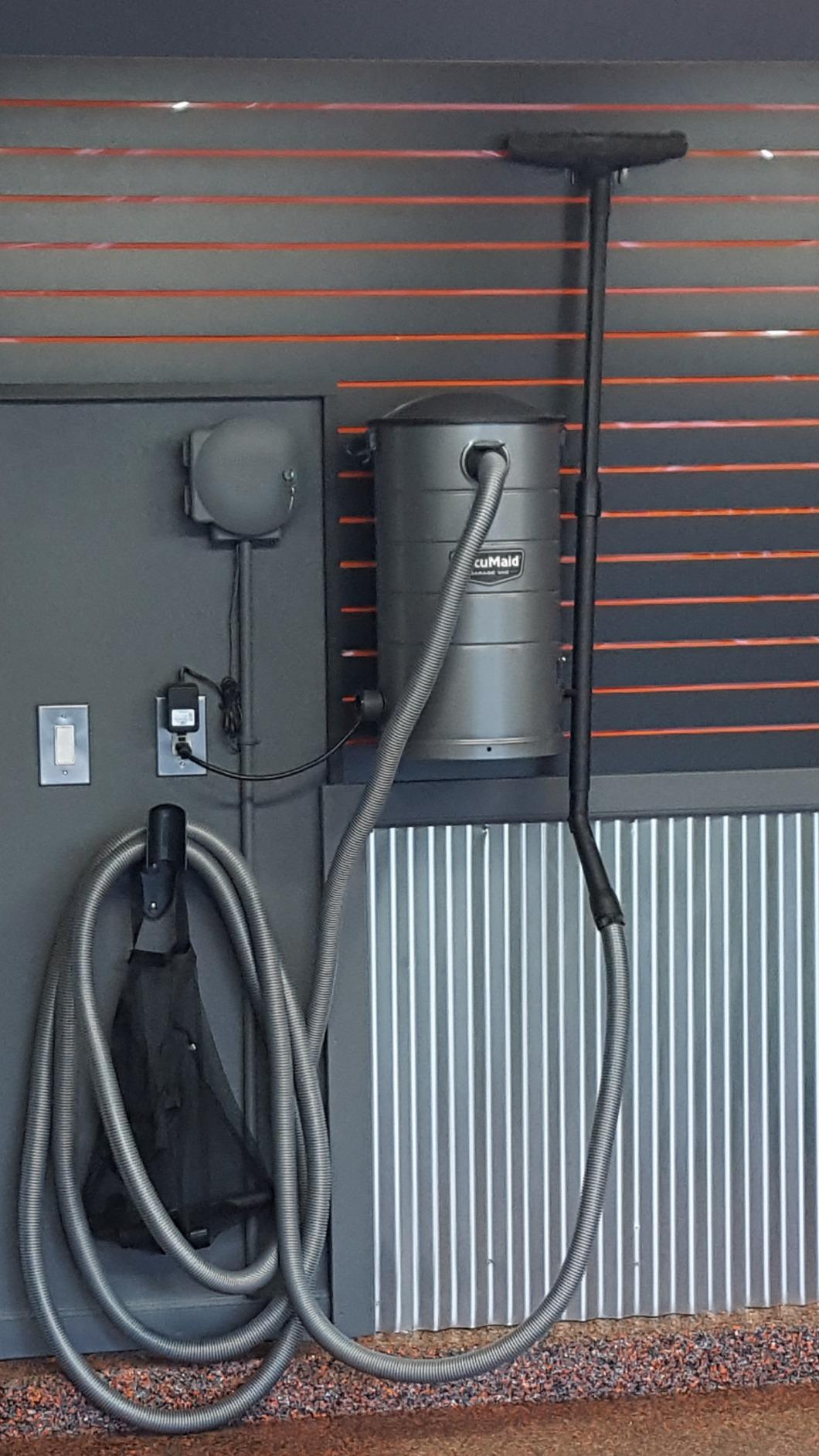 GV30 Wall Mounted Garage Vacuum with 30 ft Hose and Tools customer photo 1