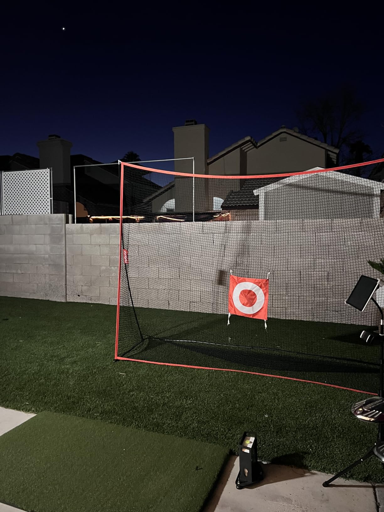 Country Club Elite 3x5-Foot Commercial Golf Practice Mat | Accepts real tees, mimics real fairway turf during downward strikes and provides honest feedback without unwanted club bounce customer photo 2