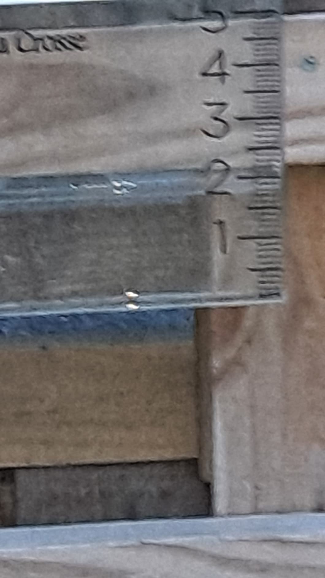 La Crosse 705-109 Waterfall Rain Gauge customer photo 1